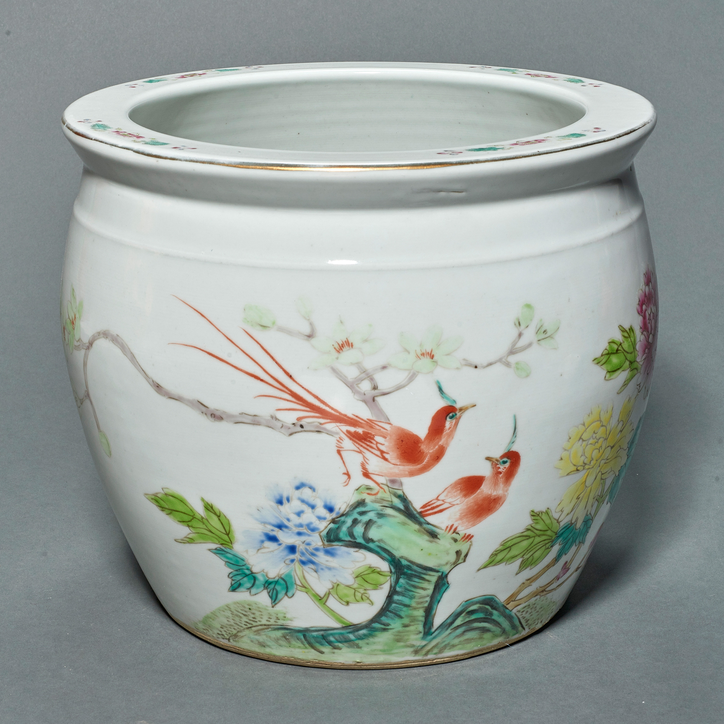 CHINESE FAMILLE ROSE PLANTER POT 3a4099