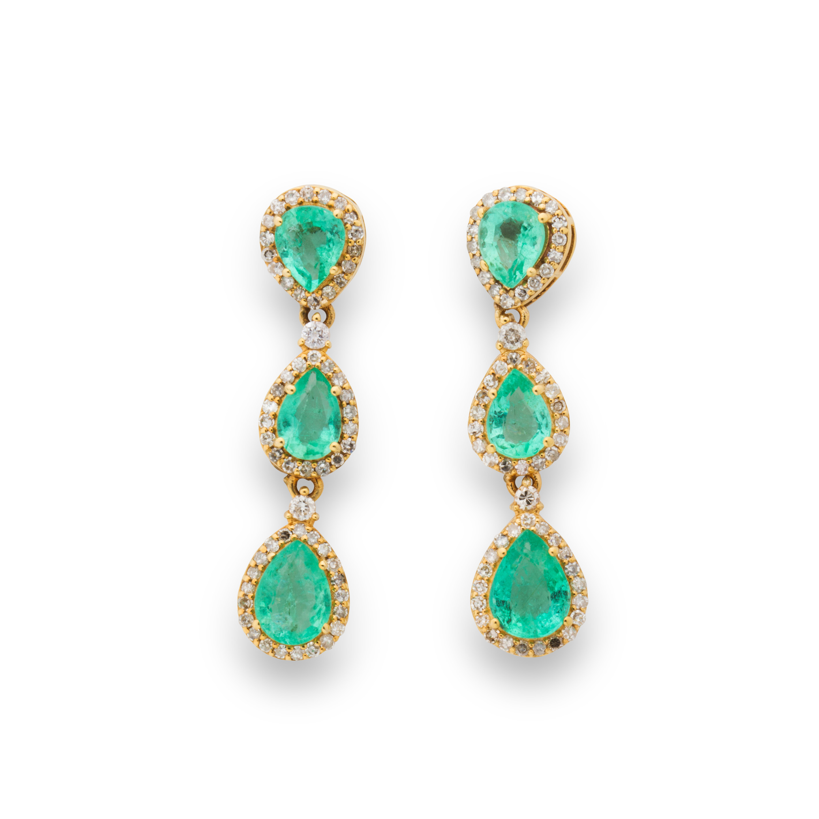 A PAIR OF EMERALD DIAMOND AND 3a41e3