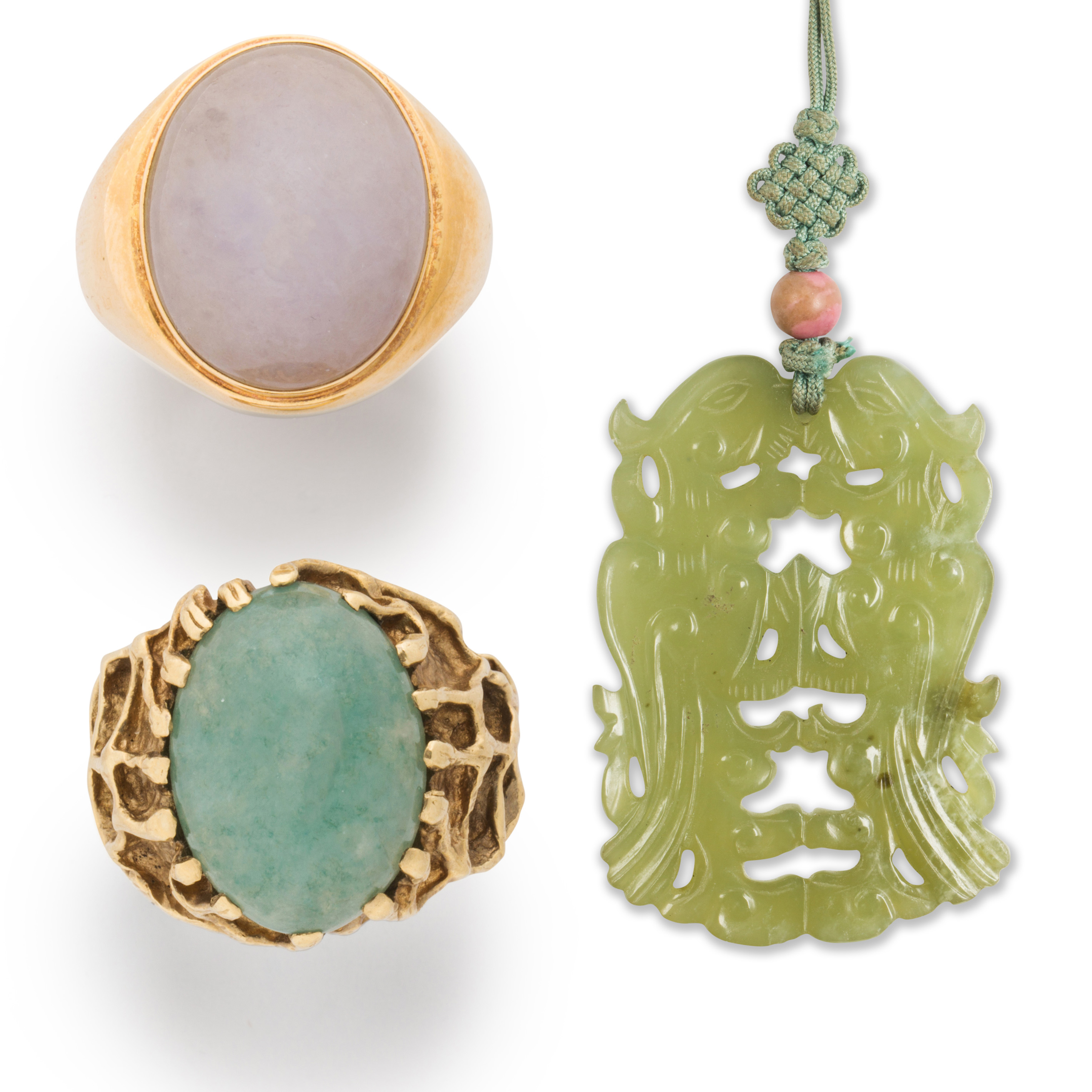 A GROUP OF JADE JEWELRY A group 3a420f