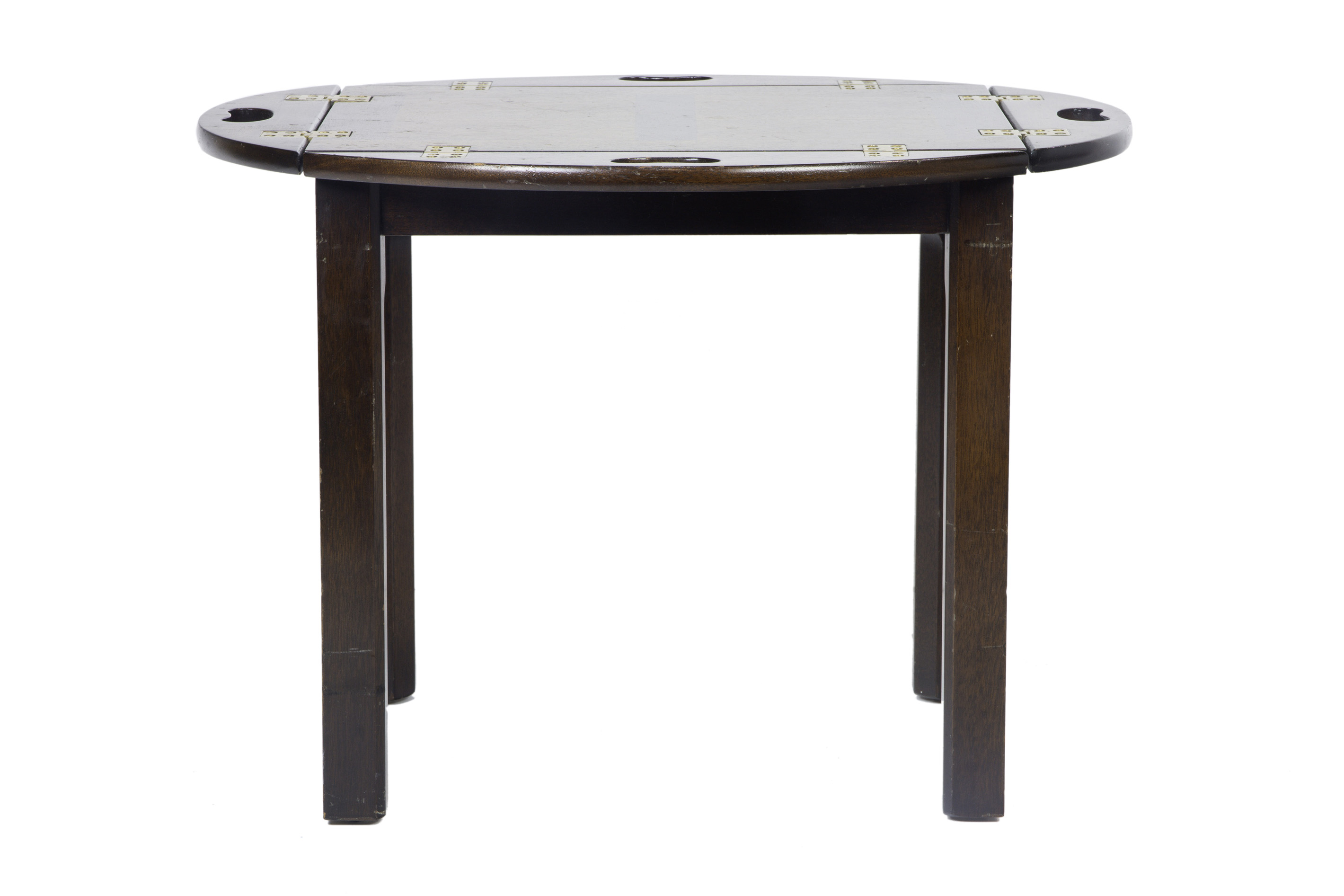 A GEORGIAN STYLE OCCASIONAL TABLE A