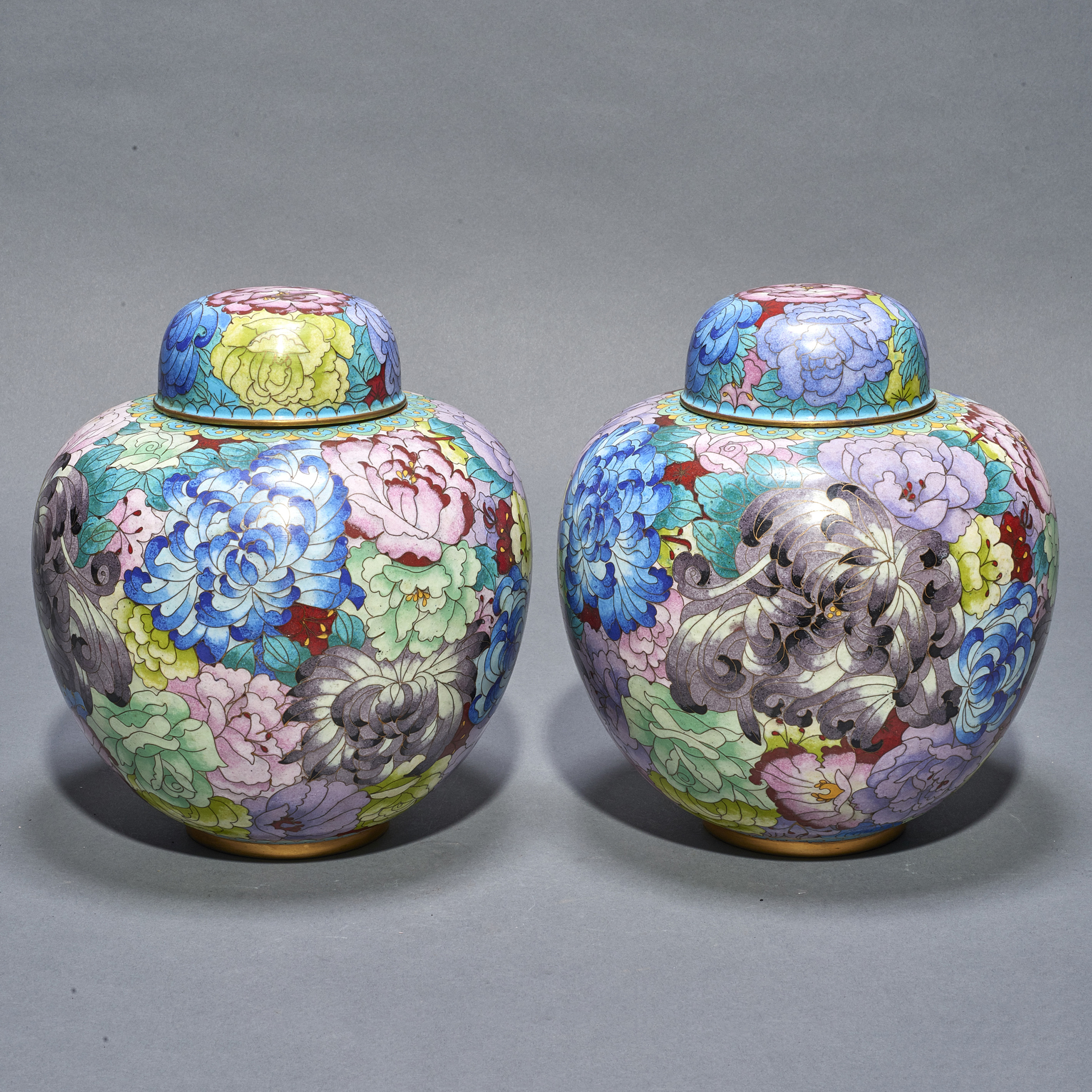 PAIR OF CHINESE CLOISONNE MILLEFLEUR 3a44eb