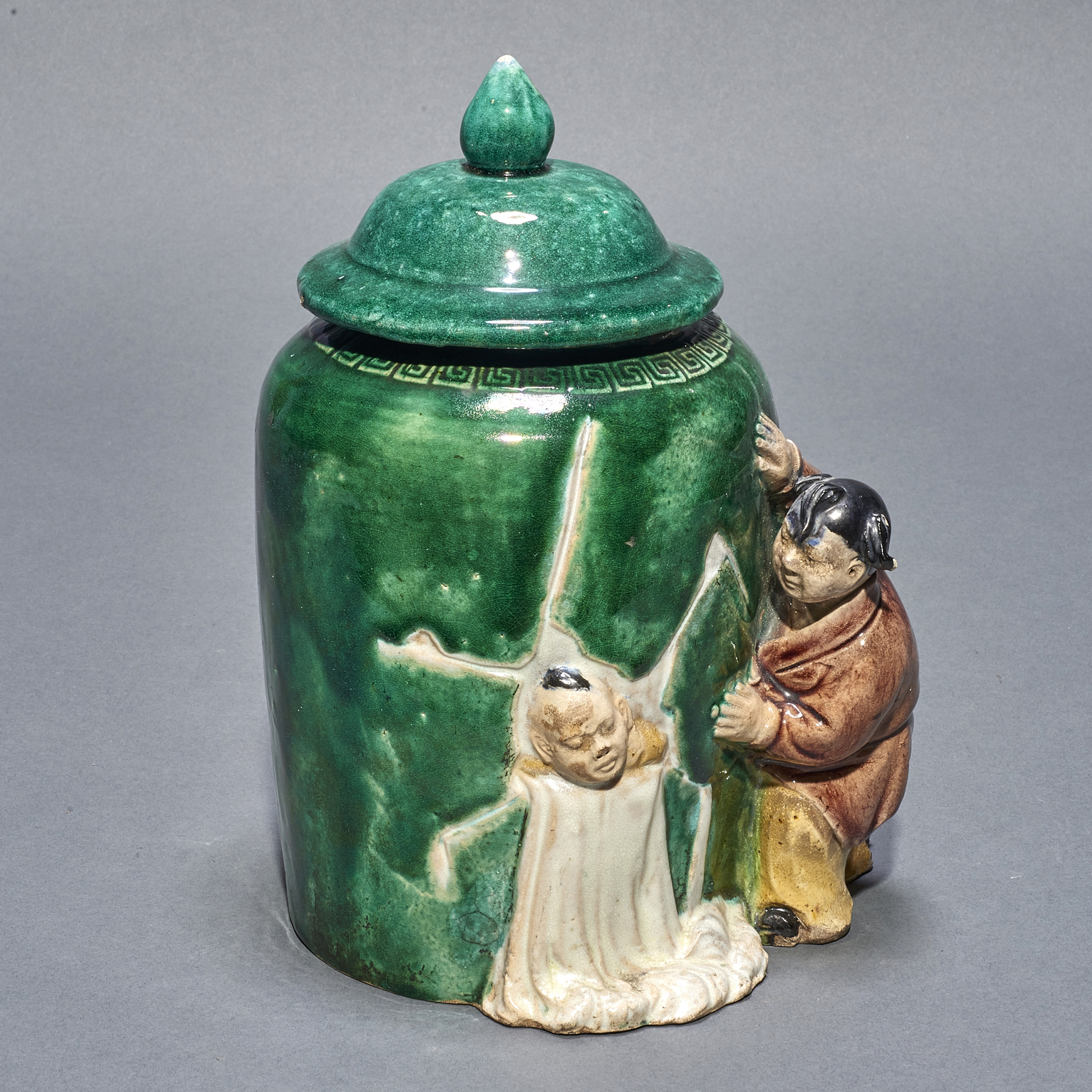 CHINESE GREEN GLAZED JAR Chinese 3a44f5