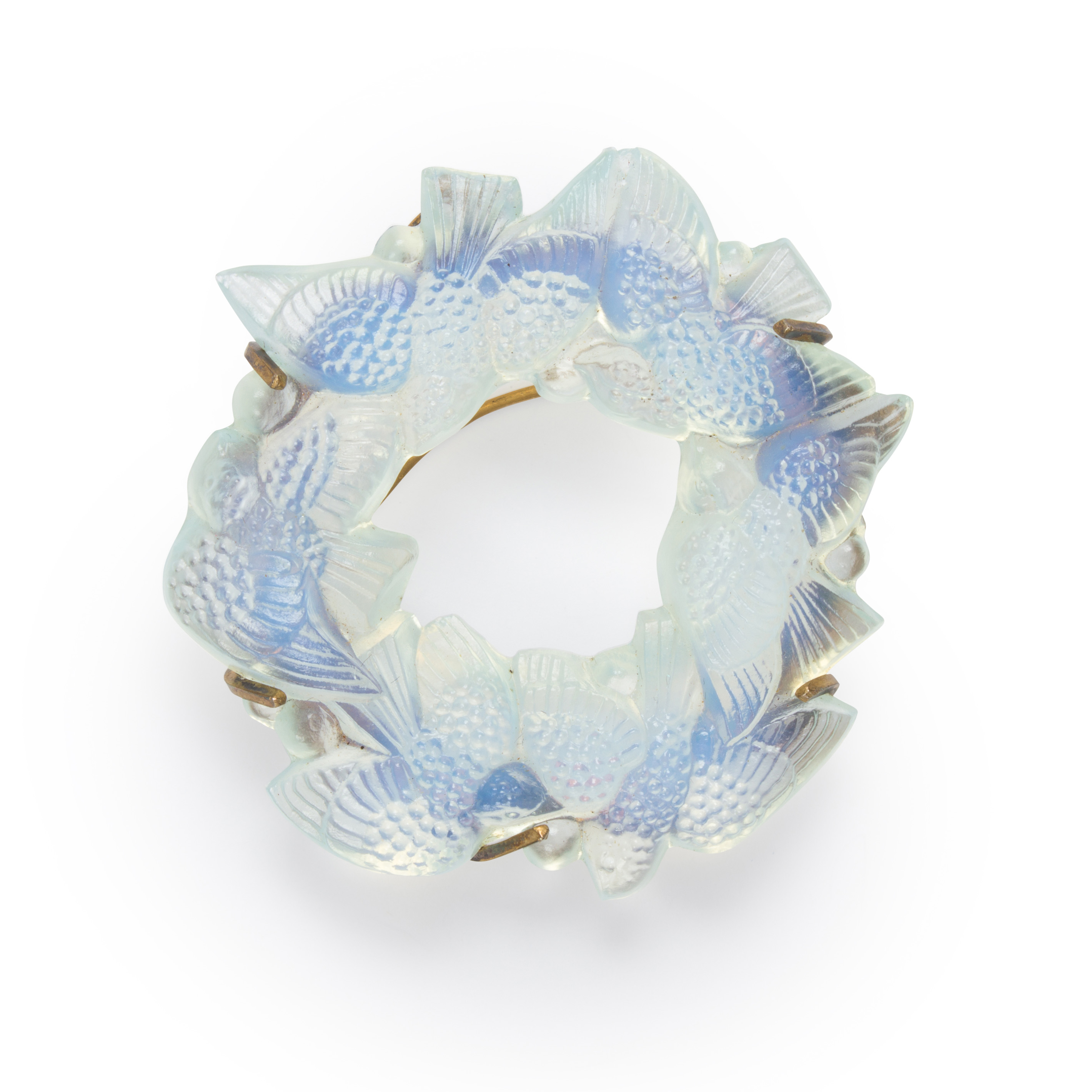 A GLASS BROOCH, LALIQUE A glass