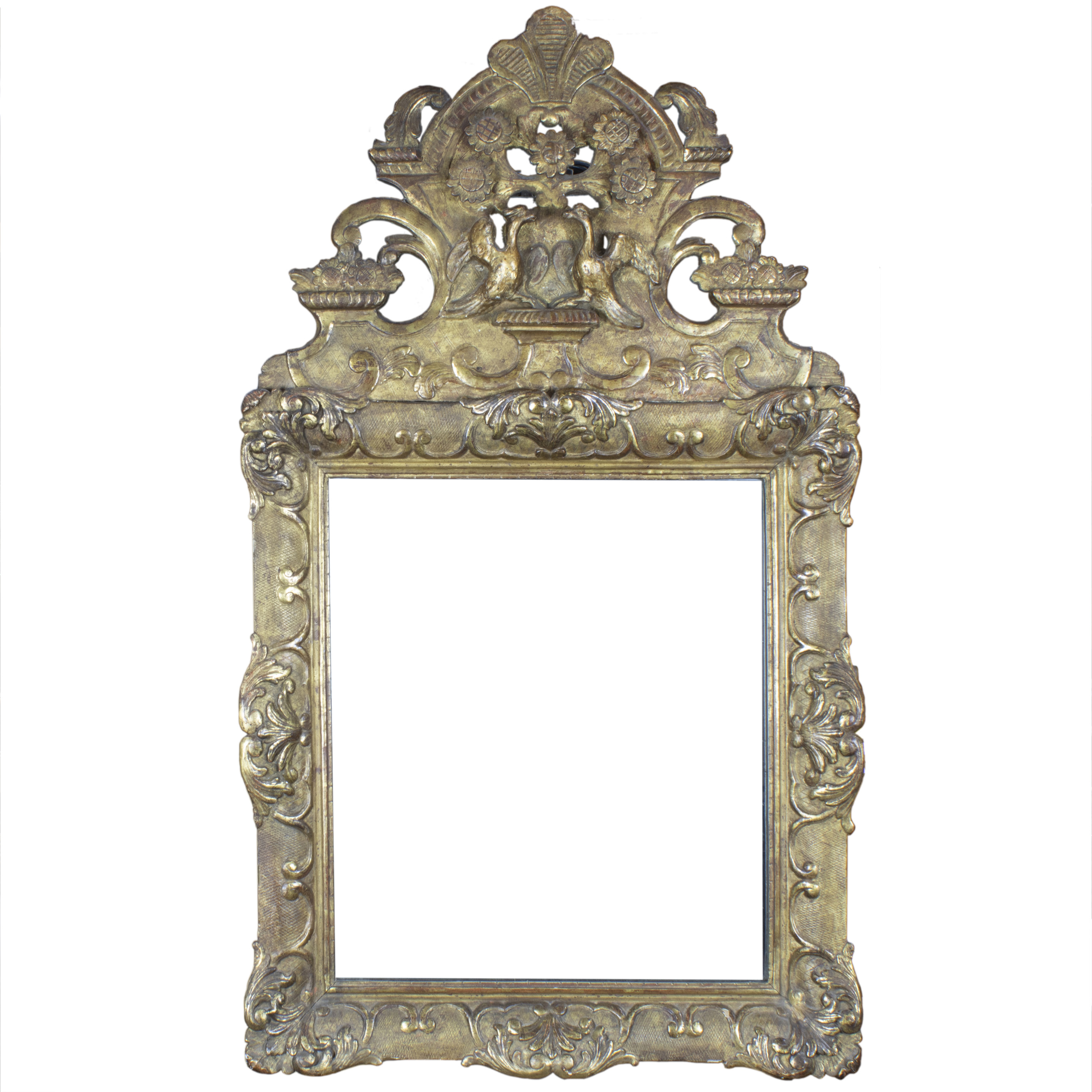 CONTINENTAL GILTWOOD CARVED LOOKING 3a47c5