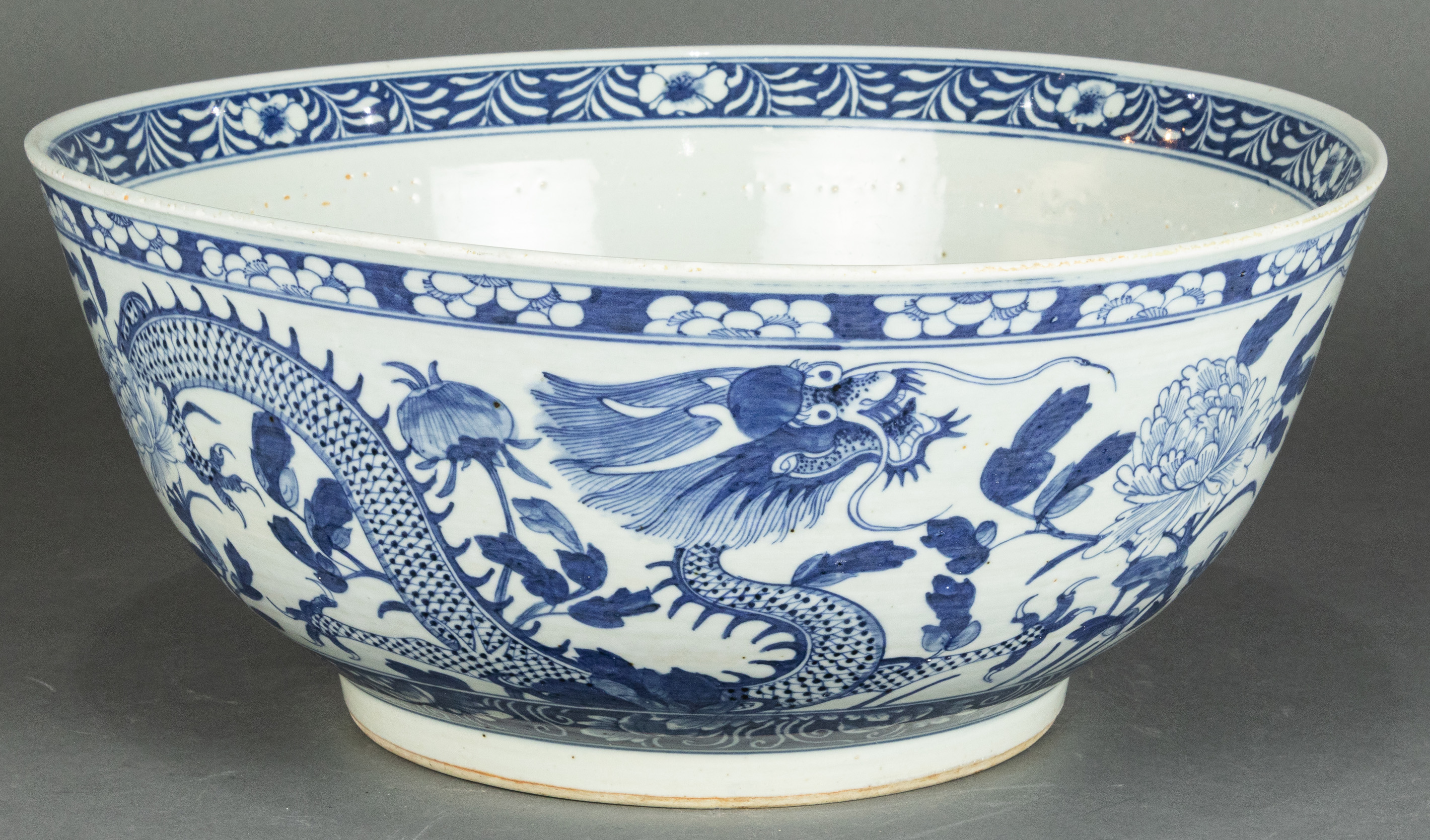 CHINESE BLUE AND WHITE PUNCH BOWL 3a480a