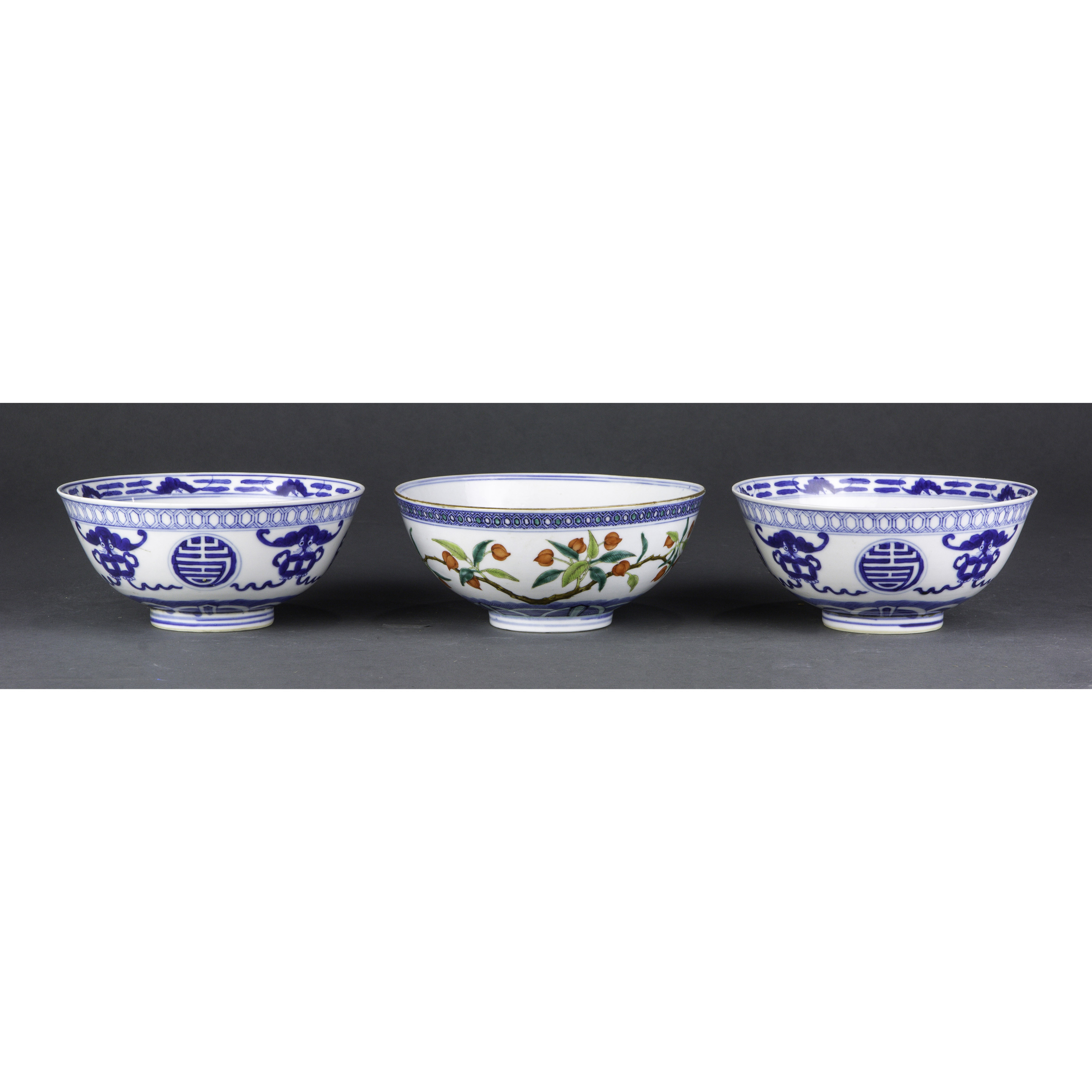  LOT OF 3 CHINESE BLUE AND WHITE 3a480b