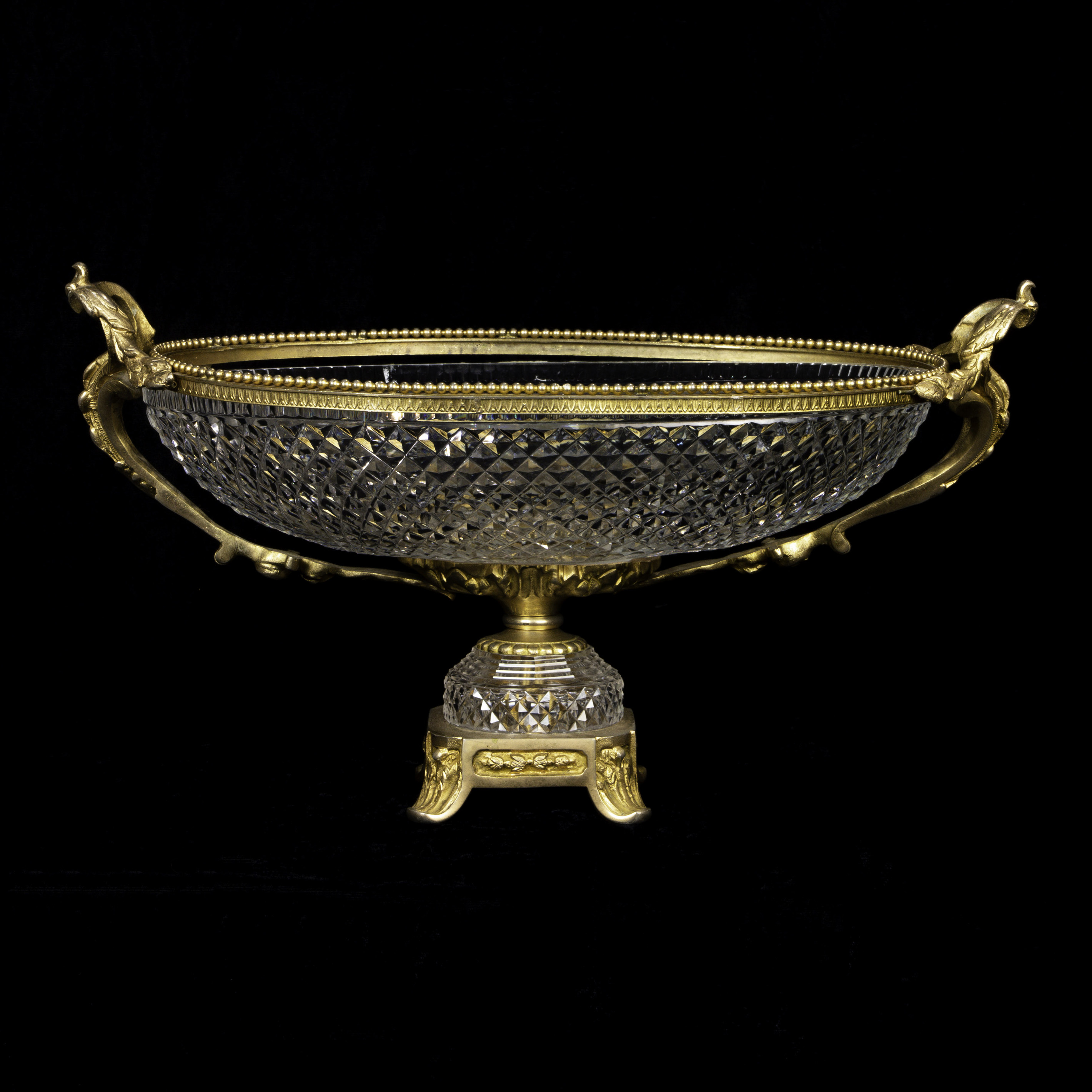 A CONTINENTAL GILT MOUNTED CRYSTAL 3a4882