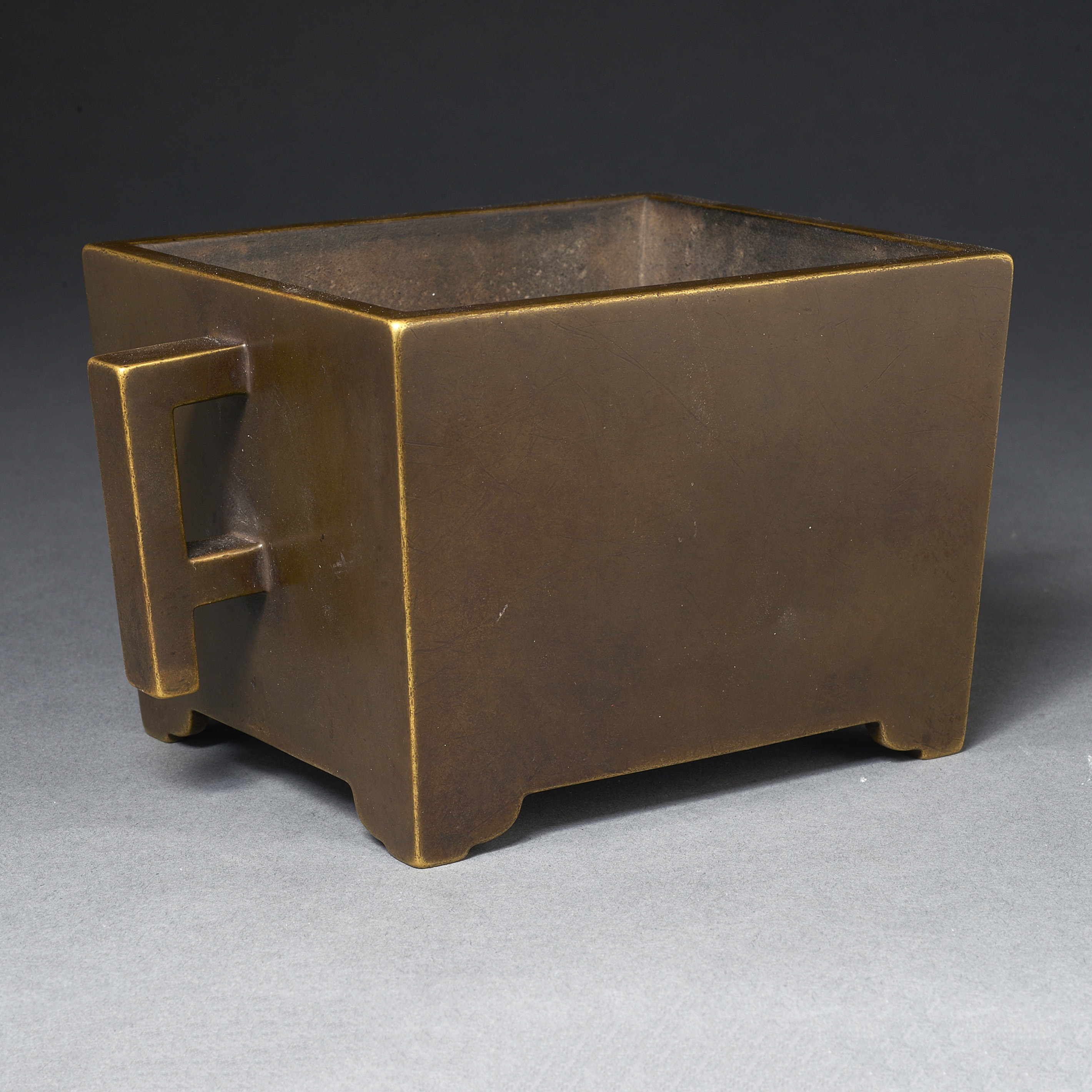 CHINESE SQUARE FORM BRONZE CENSER 3a494b