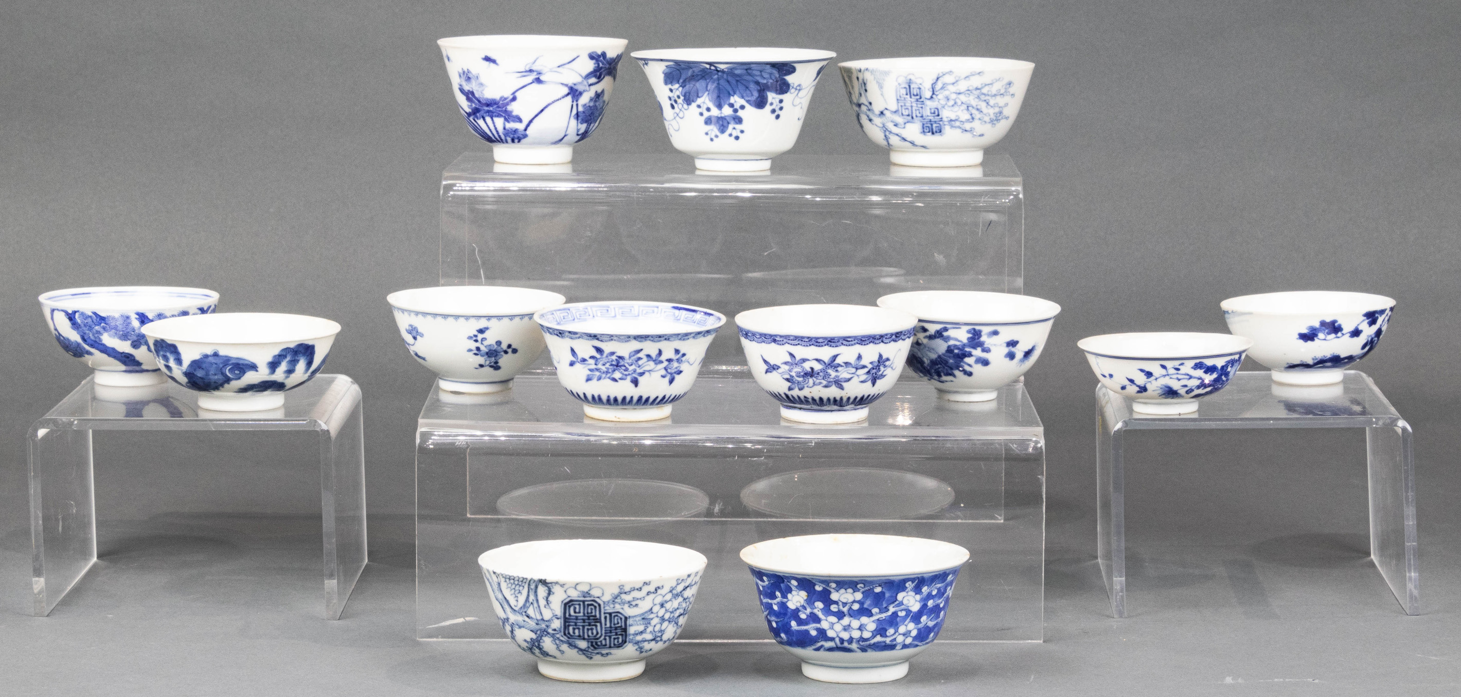 (LOT OF 13) CHINESE BLUE AND WHITE