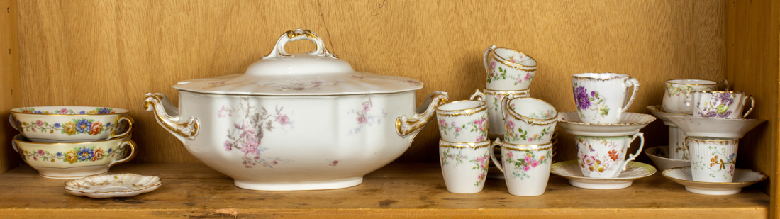 ONE SHELF OF MAINLY LIMOGES PORCELAIN