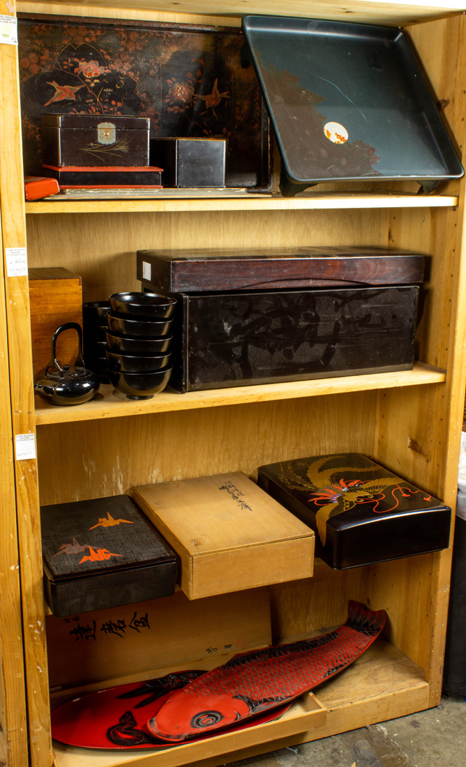 (4) SHELVES OF JAPANESE BLACK AND