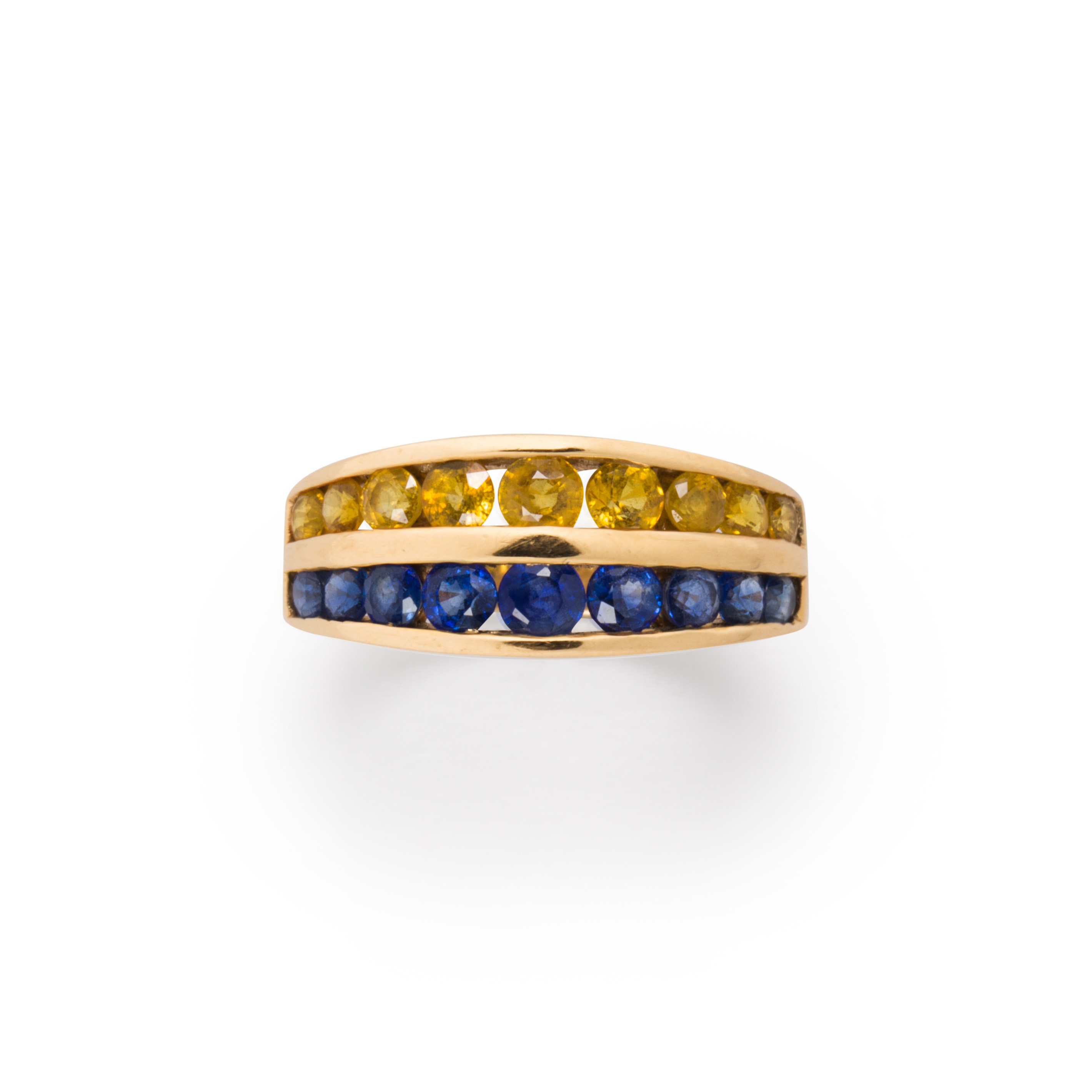 A YELLOW OR BLUE SAPPHIRE AND FOURTEEN 3a2611