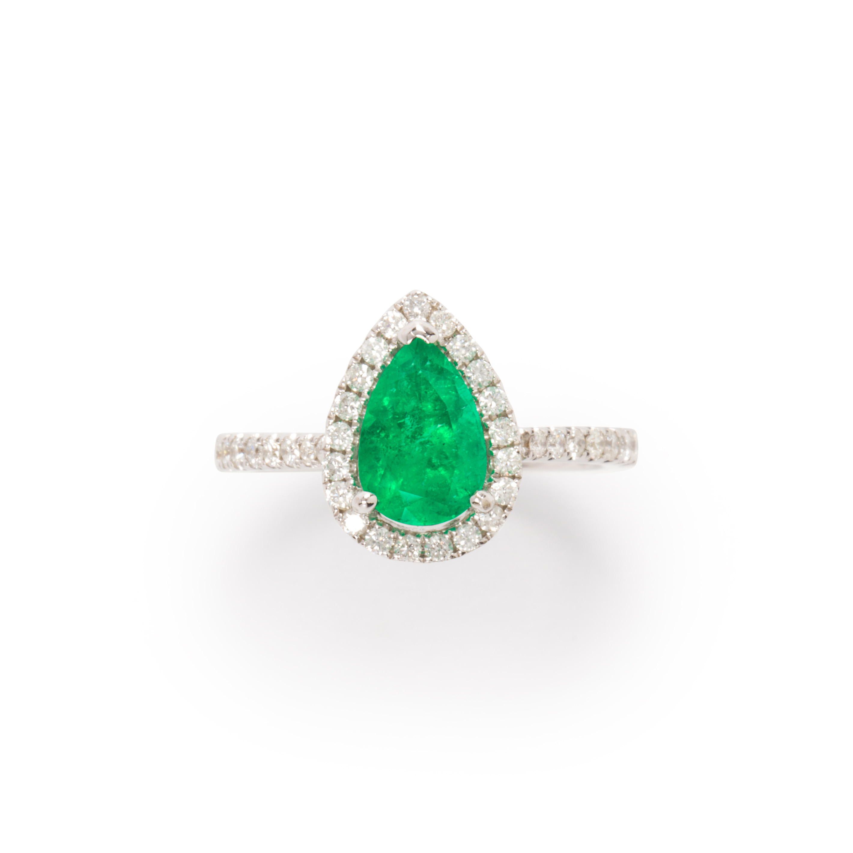 AN EMERALD DIAMOND AND FOURTEEN 3a2621