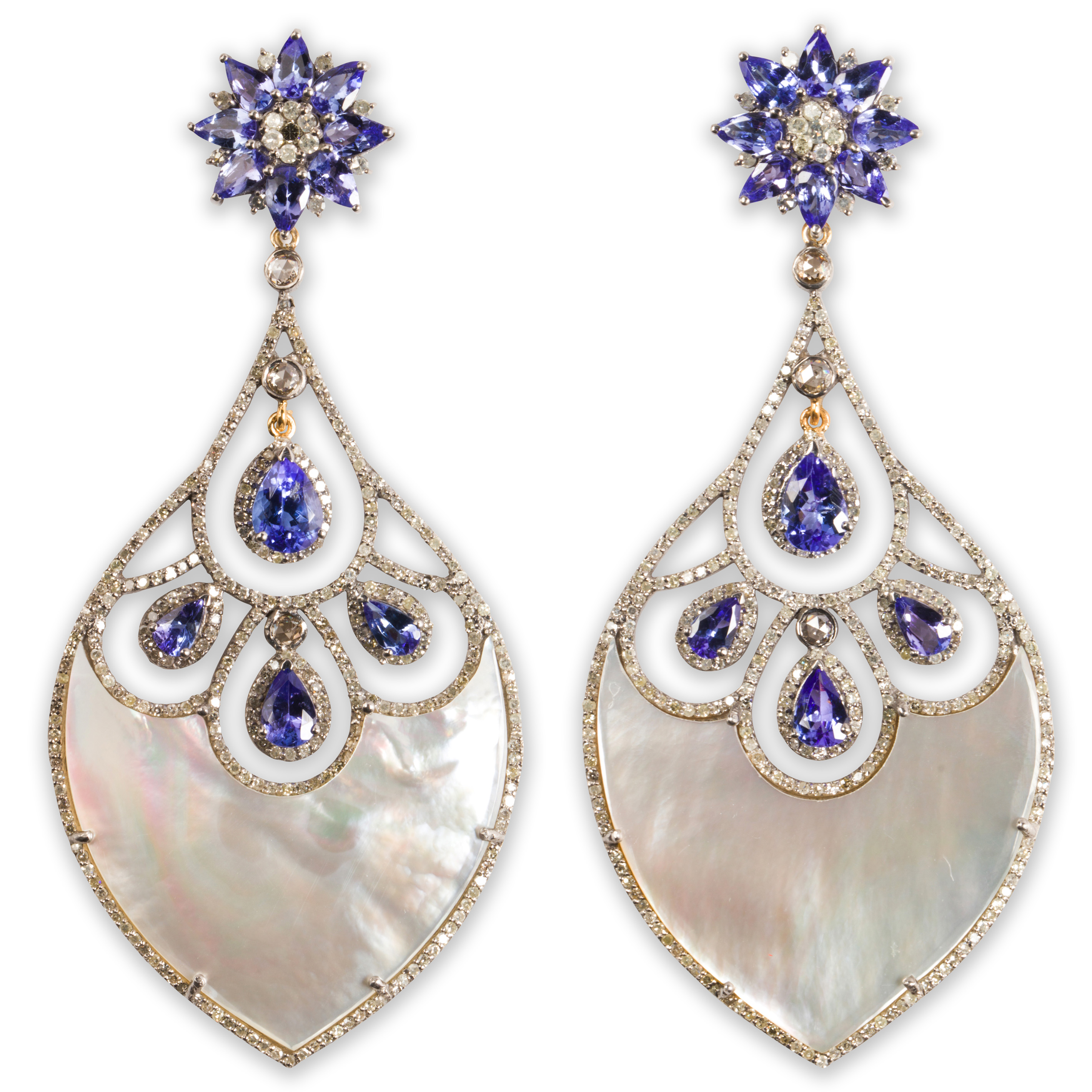 A PAIR OF MOTHER OF PEARL TANZANITE 3a263f