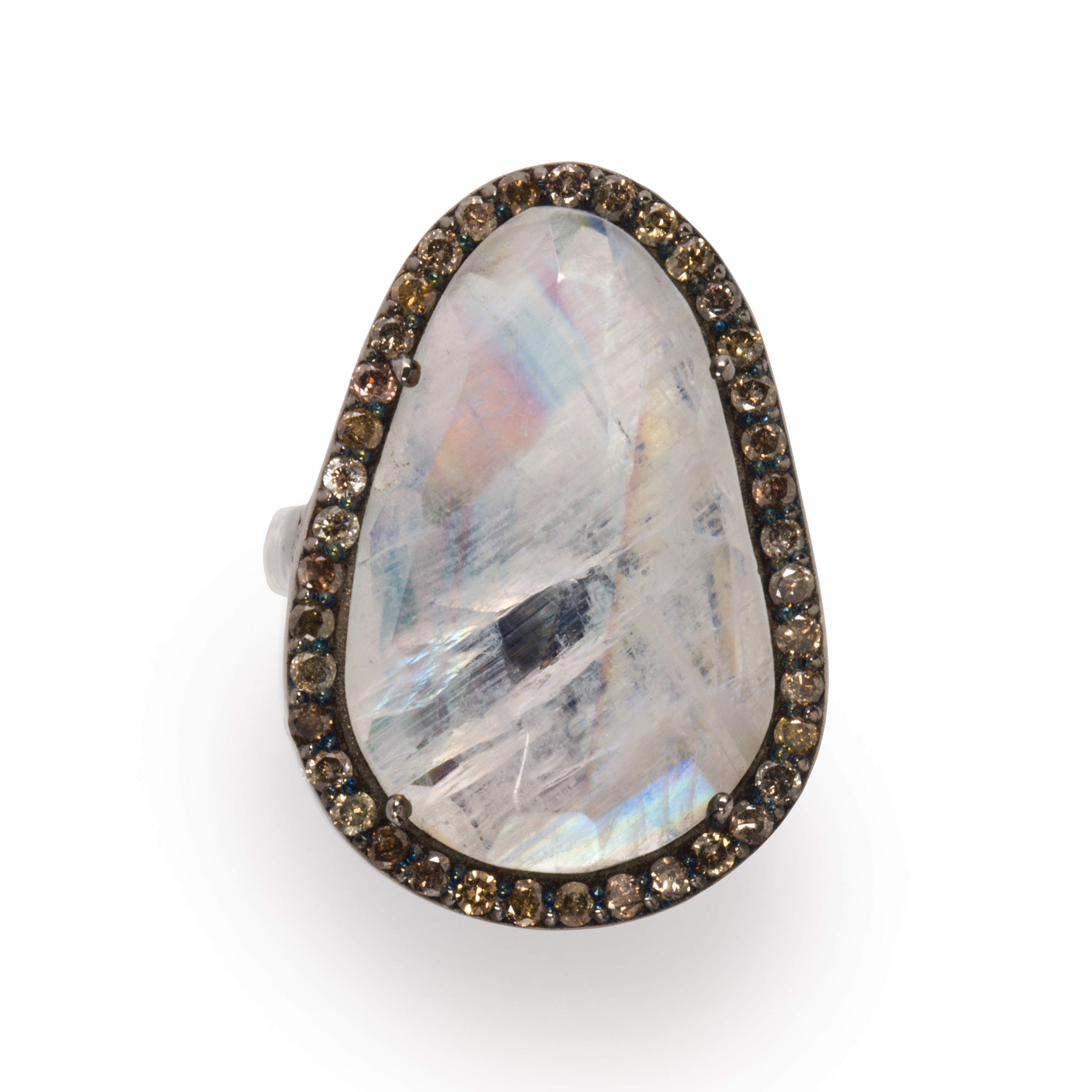 A MOONSTONE AND DIAMOND RING A 3a2656