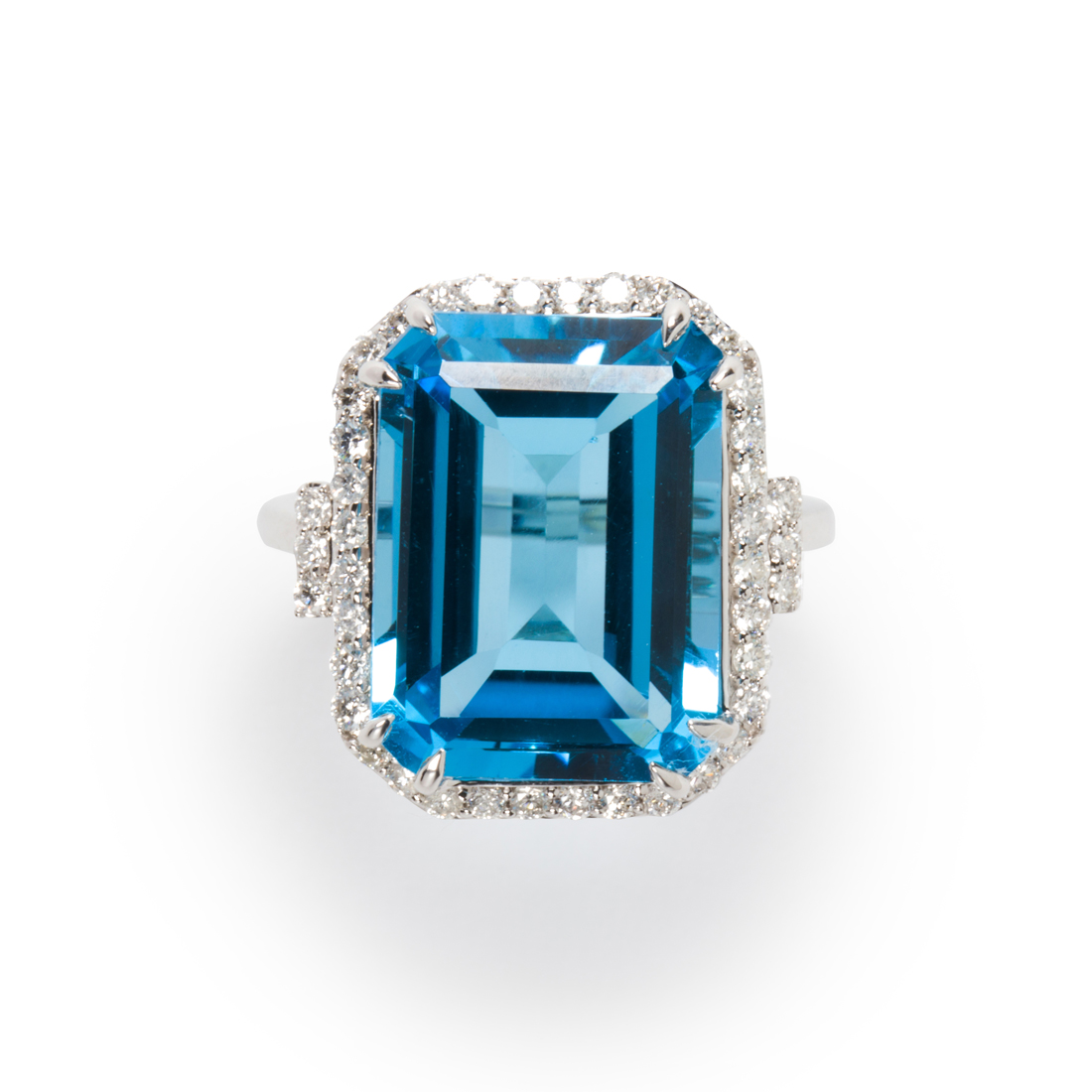 A BLUE TOPAZ DIAMOND AND FOURTEEN 3a270c