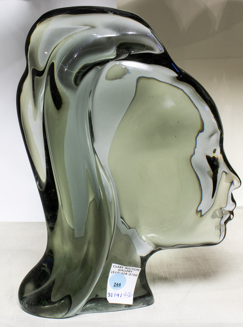 MODERN SMOKED GLASS HEAD OF LADY 3a2907