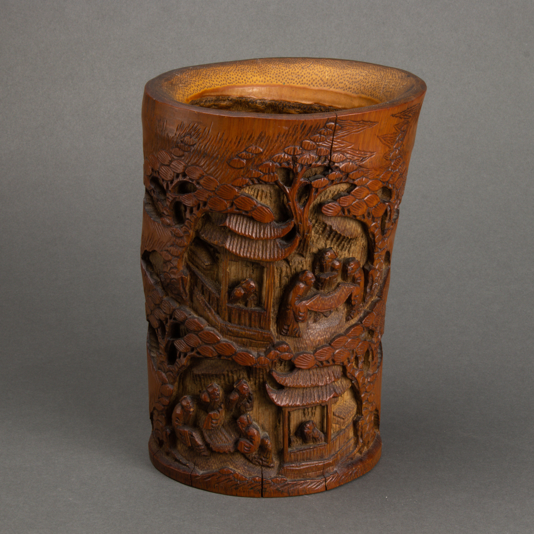 CHINESE CARVED BAMBOO BRUSH POT 3a2a0f