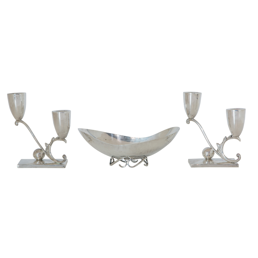 A MODERNIST STERLING GARNITURE 3a2b66