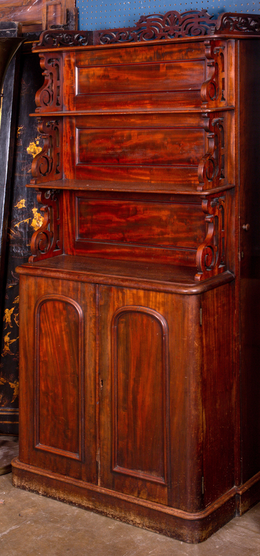 WILLIAM IV MAHOGANY BOOKCASE THE 3a2d45