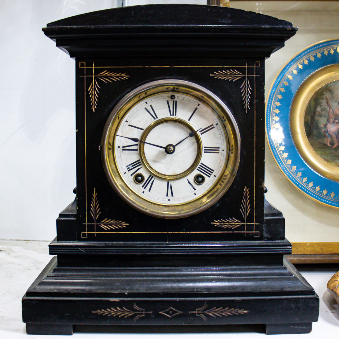 AESTHETIC STYLE EBONIZED WOOD MANTEL