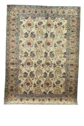 Semi Antique Persian Isphahan Carpet  3a5b74