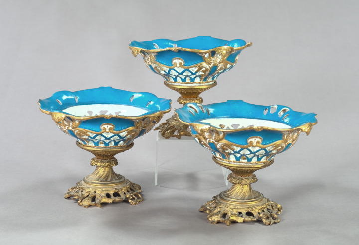 Trio of Paris Porcelain Parcel Gilded 3a5bce