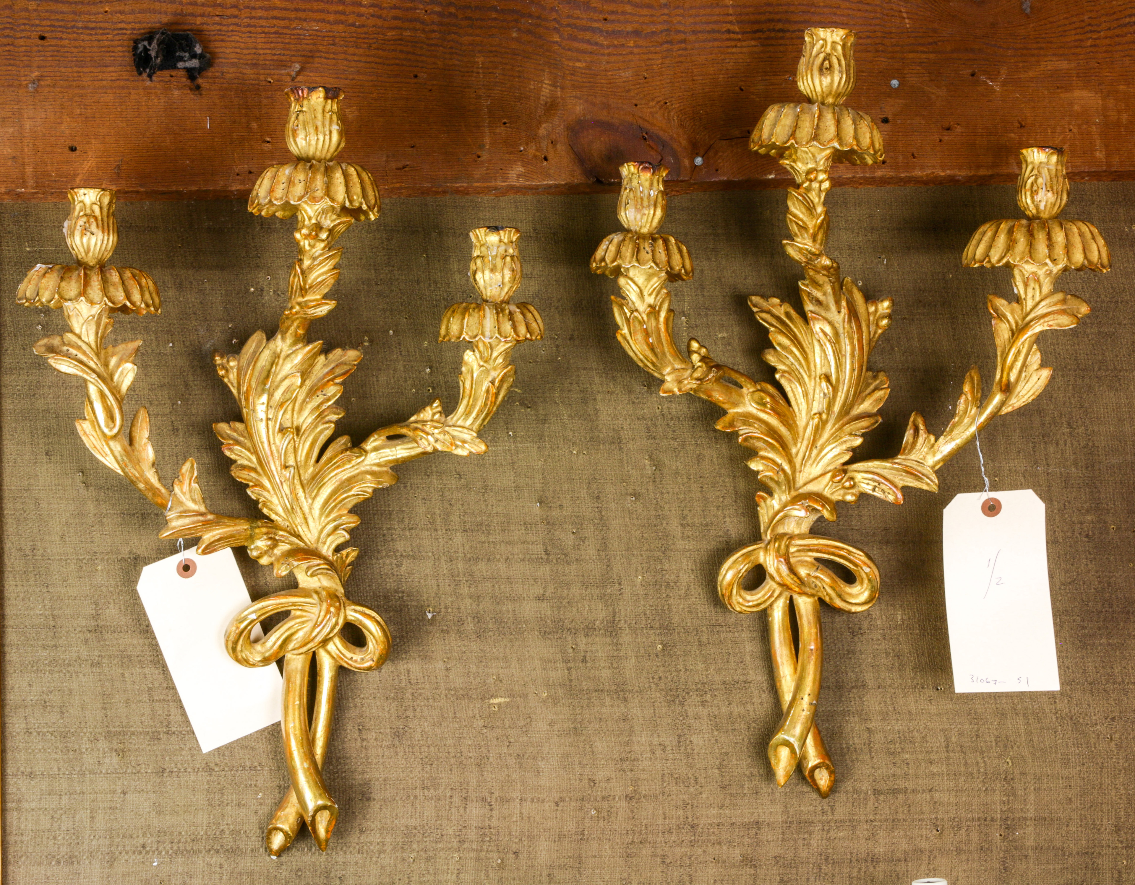 A PAIR OF GILTWOOD CARVED WALL 3a622e