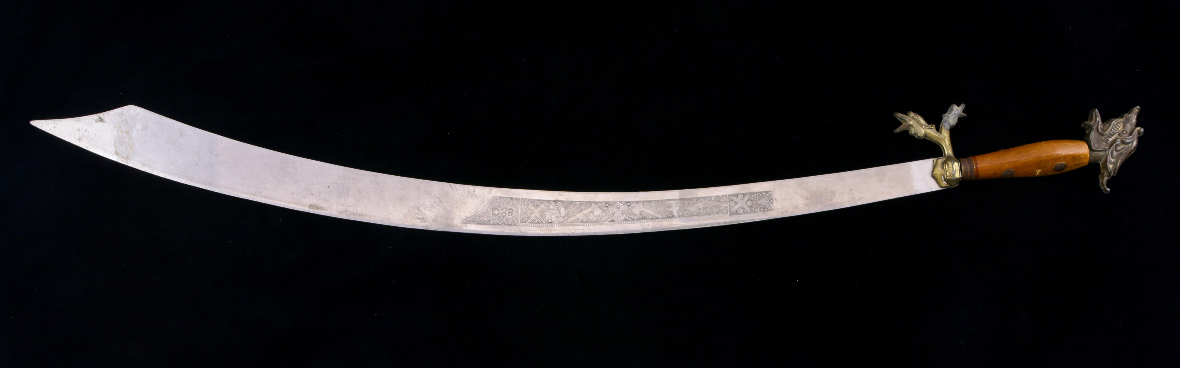 A CHINESE DAO (SABRE FOR SLASHING