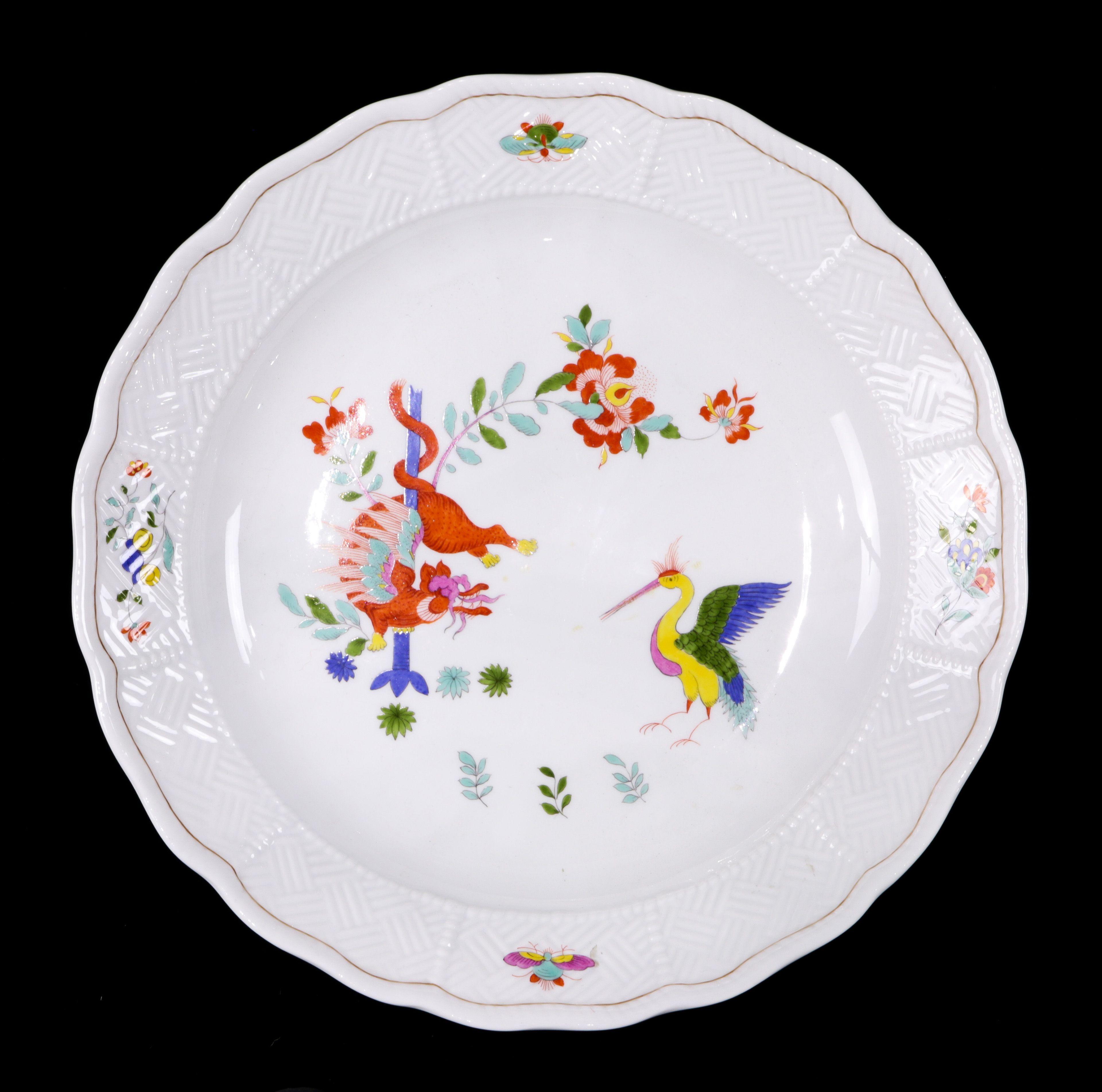A LARGE MEISSEN CHARGER A large 3a6515