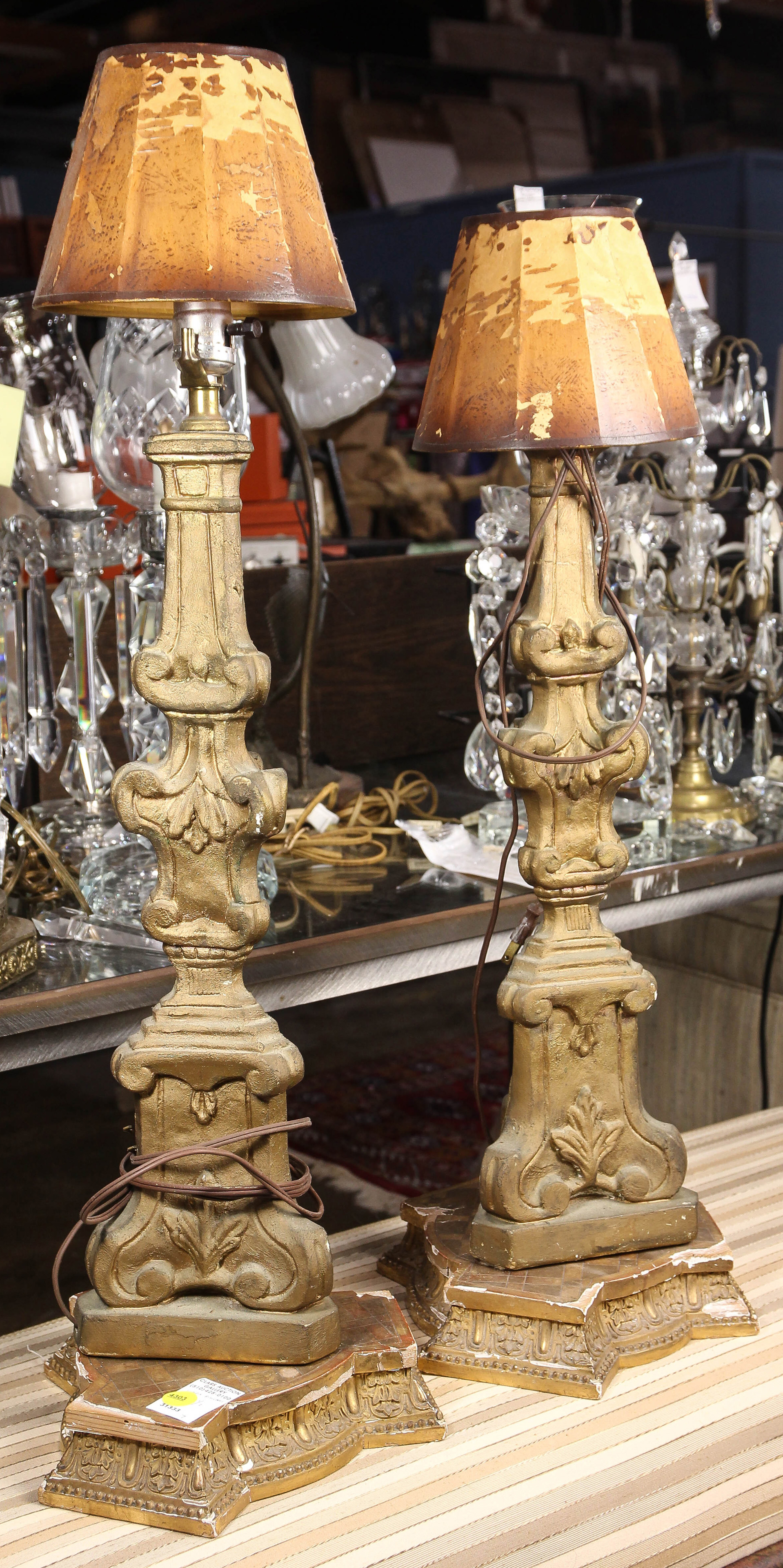 A PAIR OF ROCOCO STYLE TABLE LAMPS