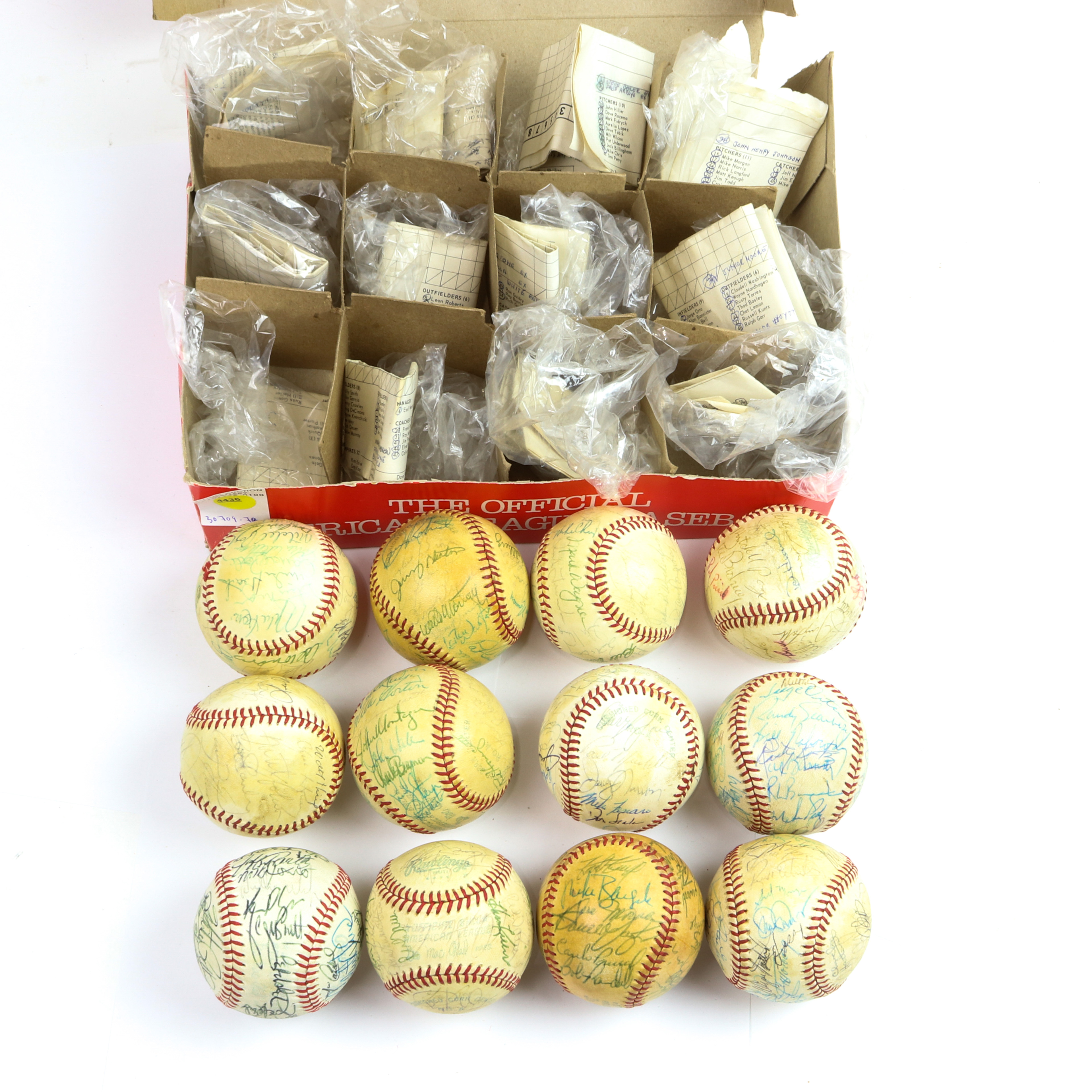  LOT OF 12 BASEBALL GROUP BEARING 3a66e2