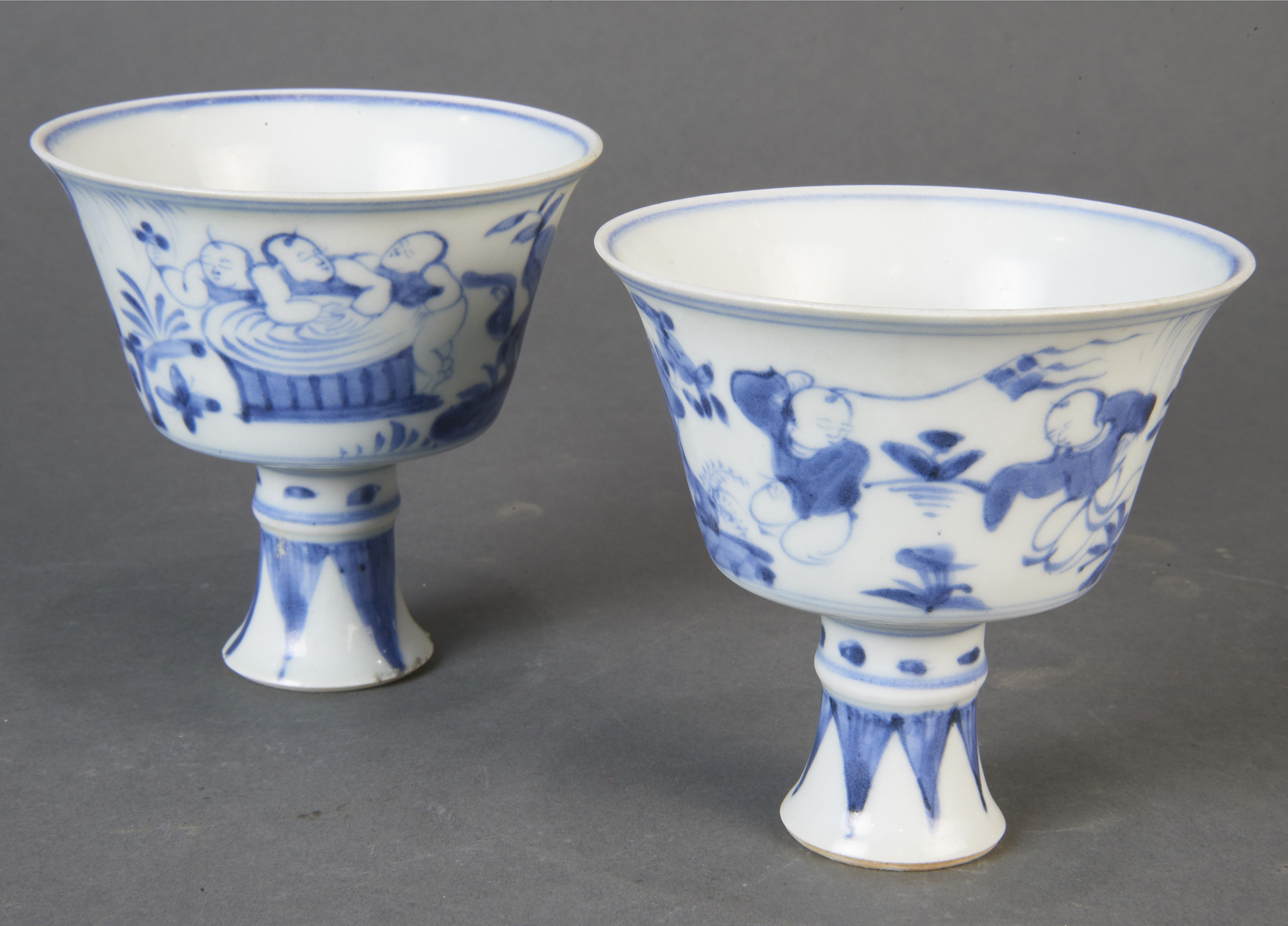  LOT OF 2 CHINESE BLUE AND WHITE 3a6782