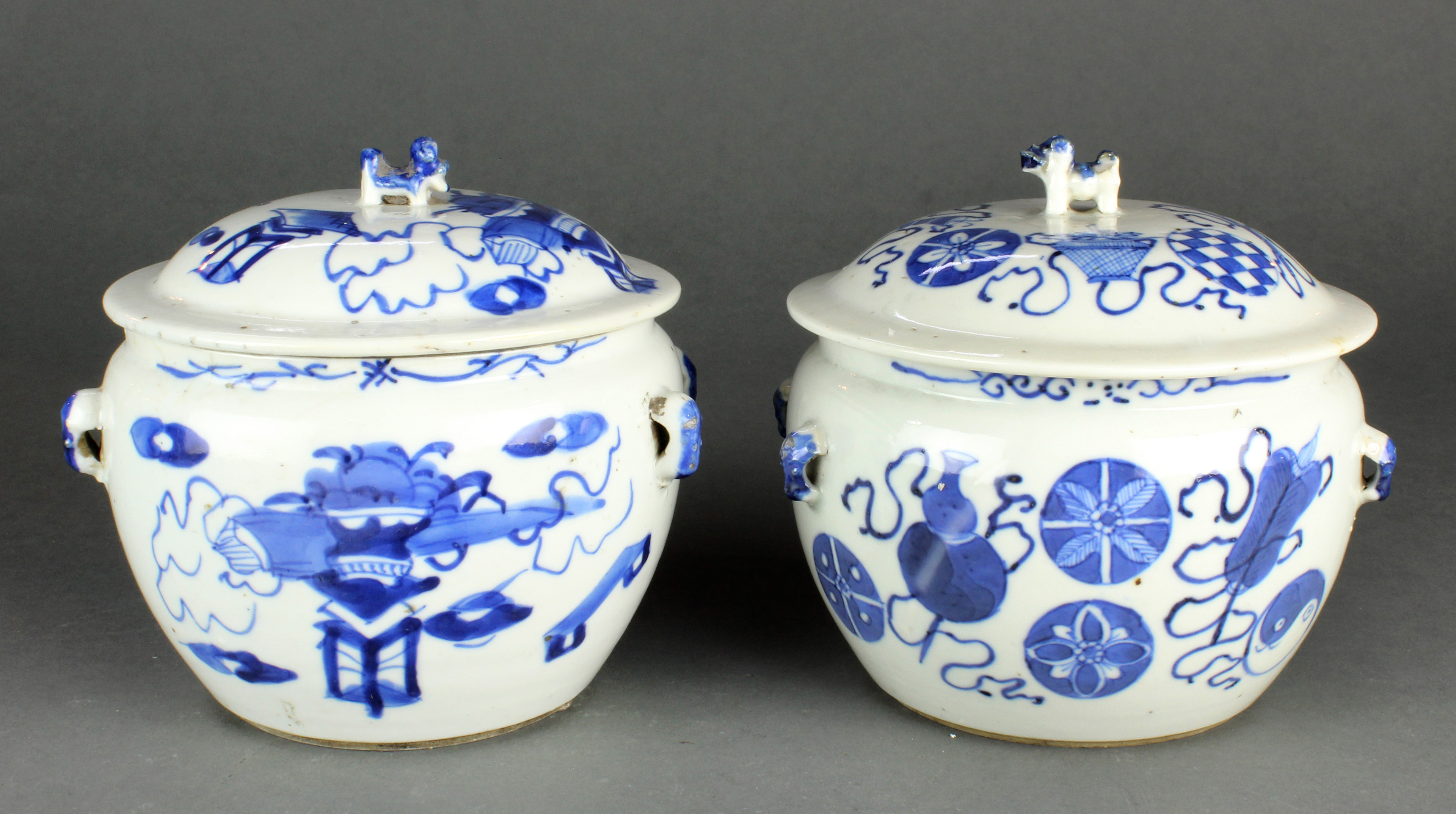 PAIR OF CHINESE BLUE AND WHITE 3a6785