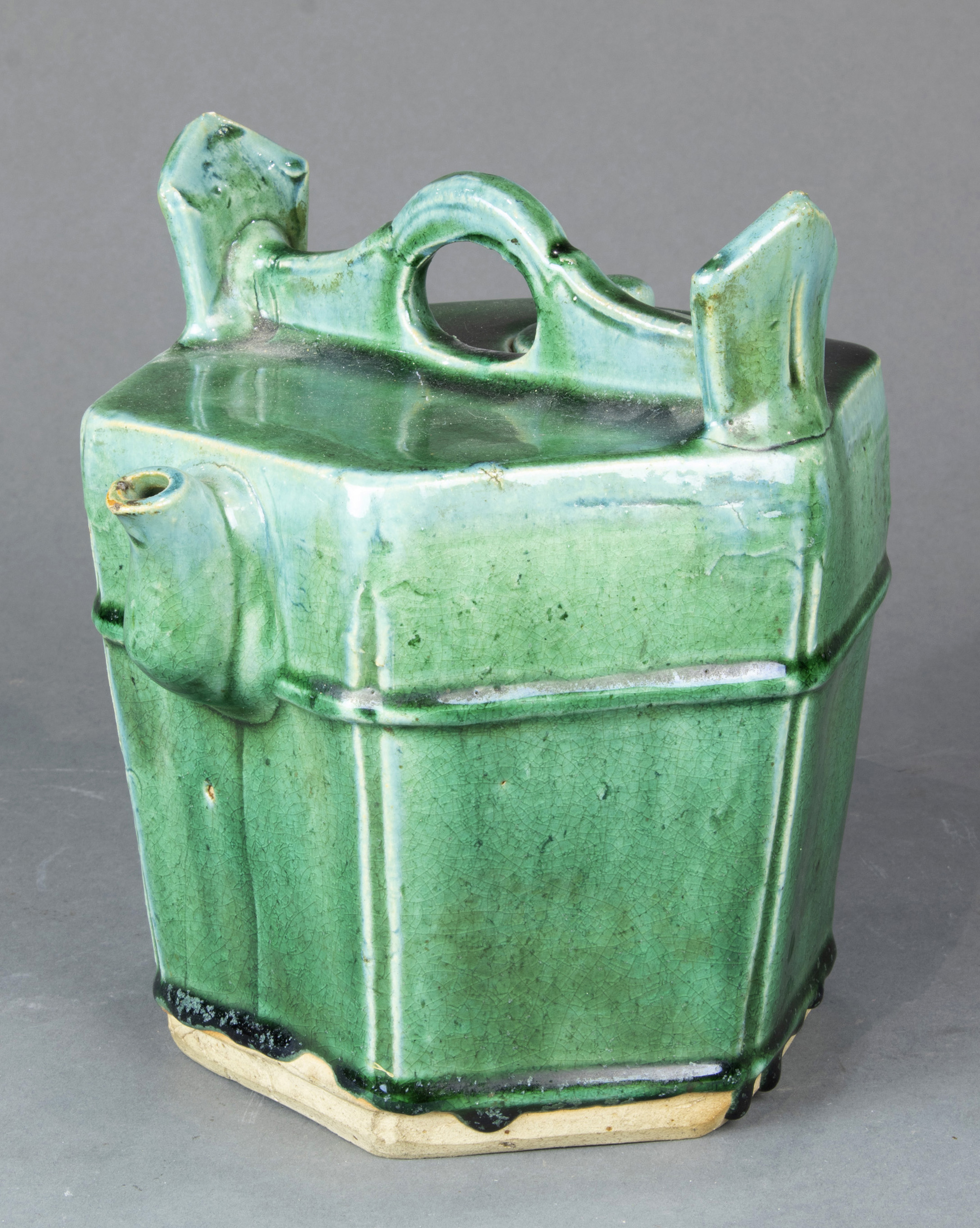 CHINESE GREEN GLAZED HEXAGONAL FORM