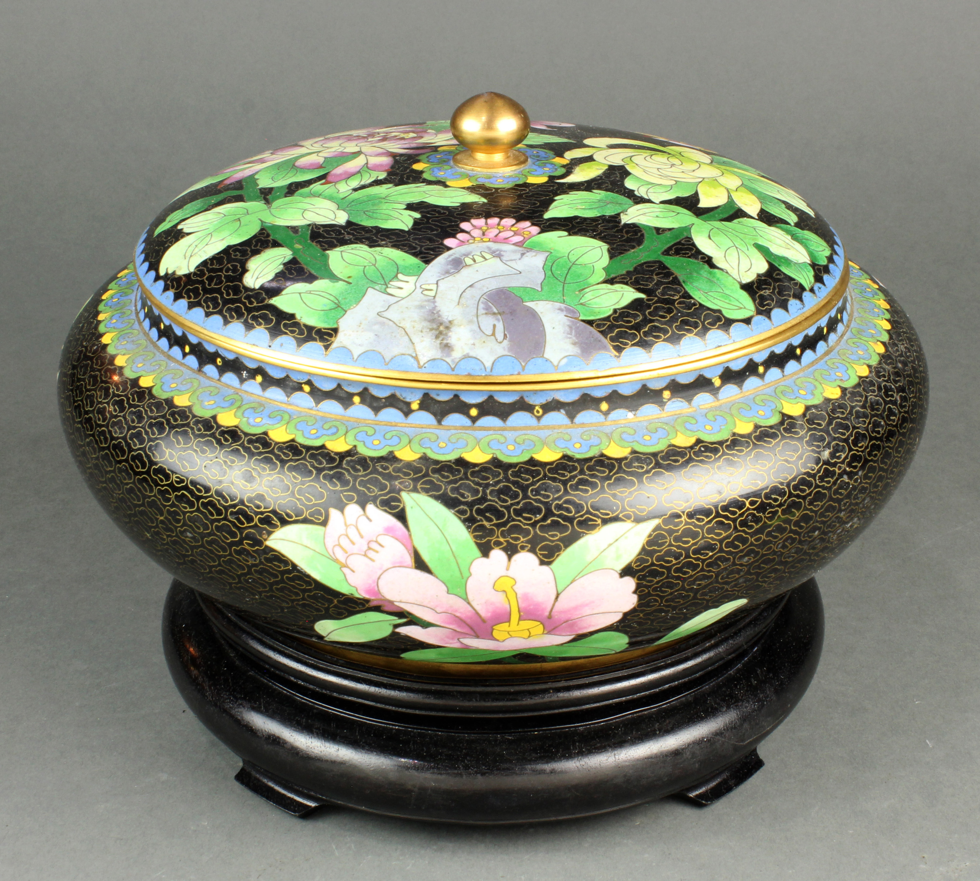 CHINESE CLOISONNE ENAMEL LIDDED 3a67c8