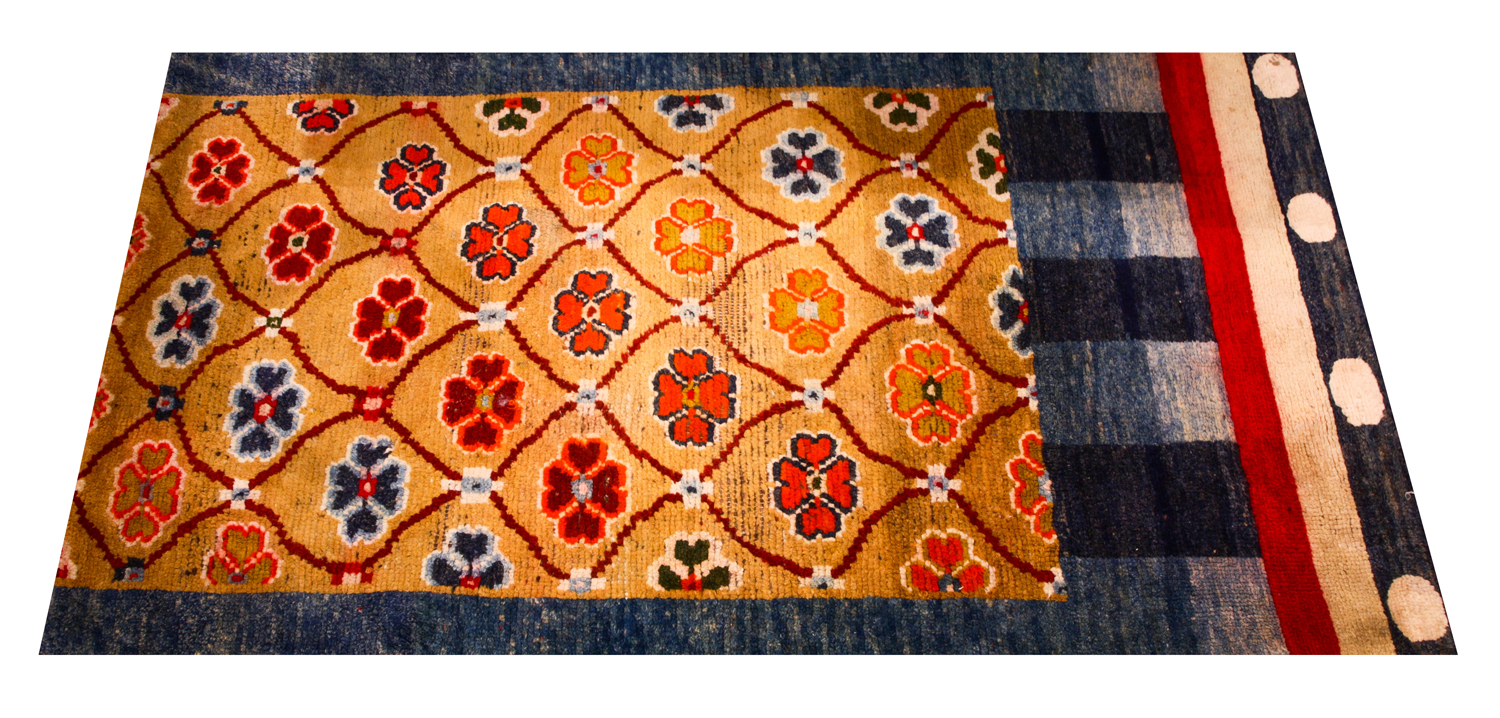 TIBETAN RUG WITH FLOWER HEAD LATTICE