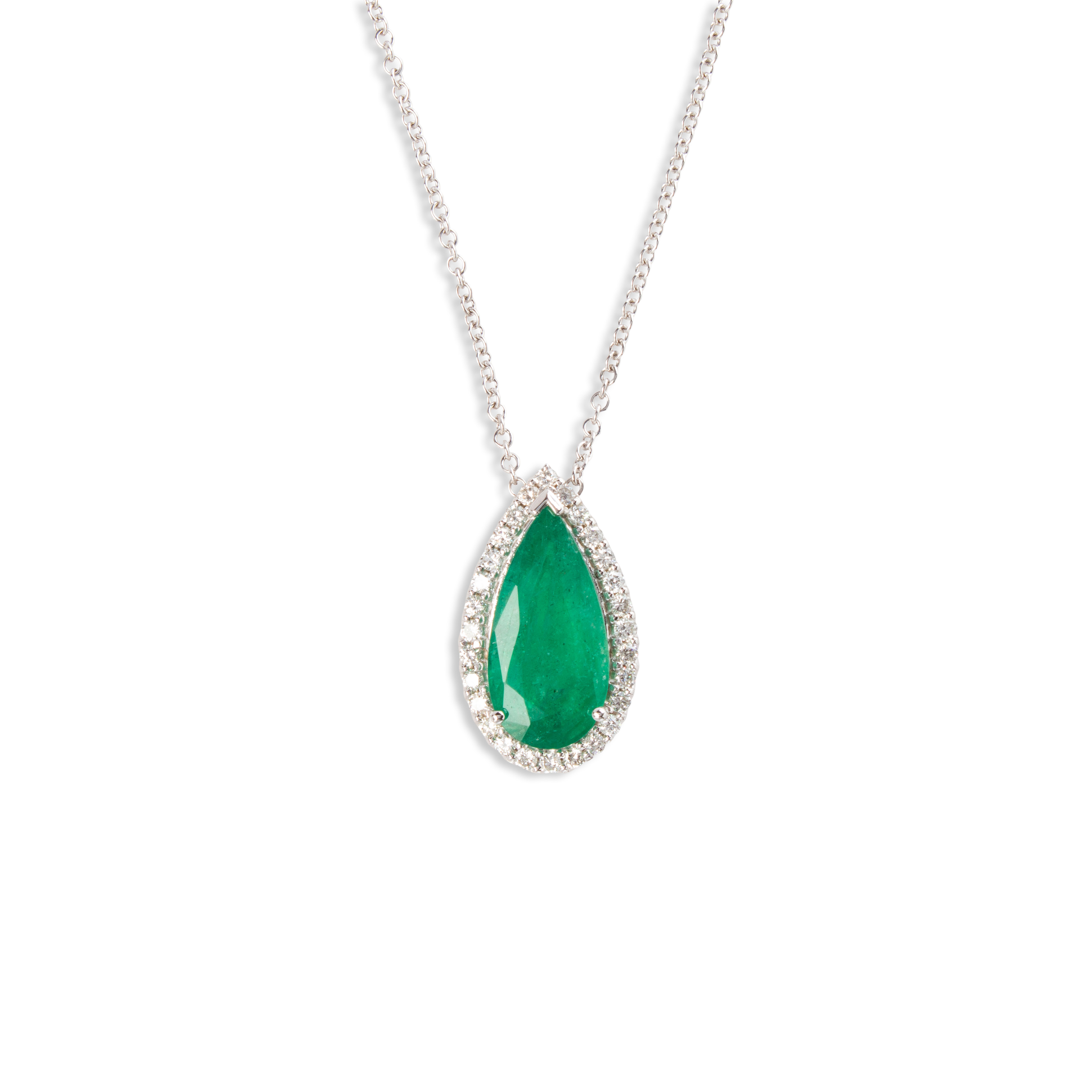 AN EMERALD DIAMOND AND EIGHTEEN 3a683e