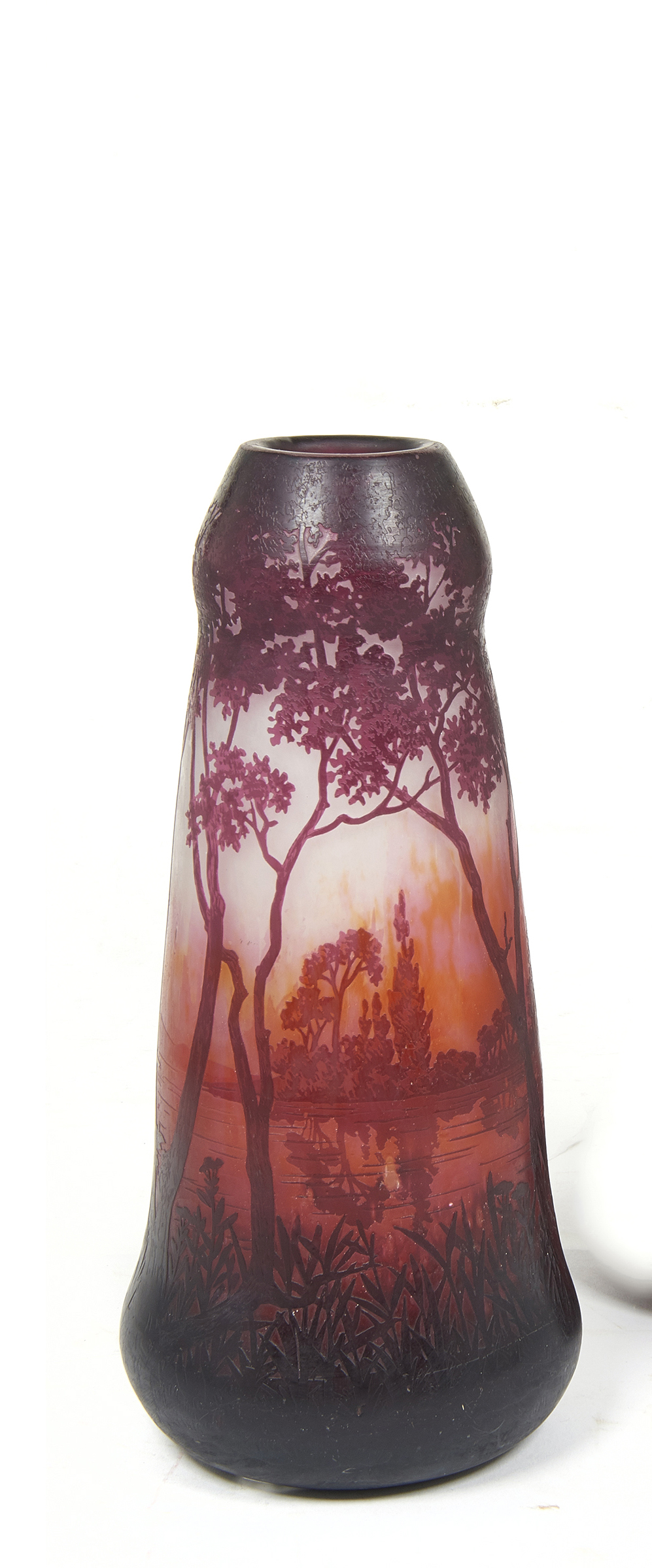 A LARGE DAUM NANCY CAMEO GLASS 3a6869