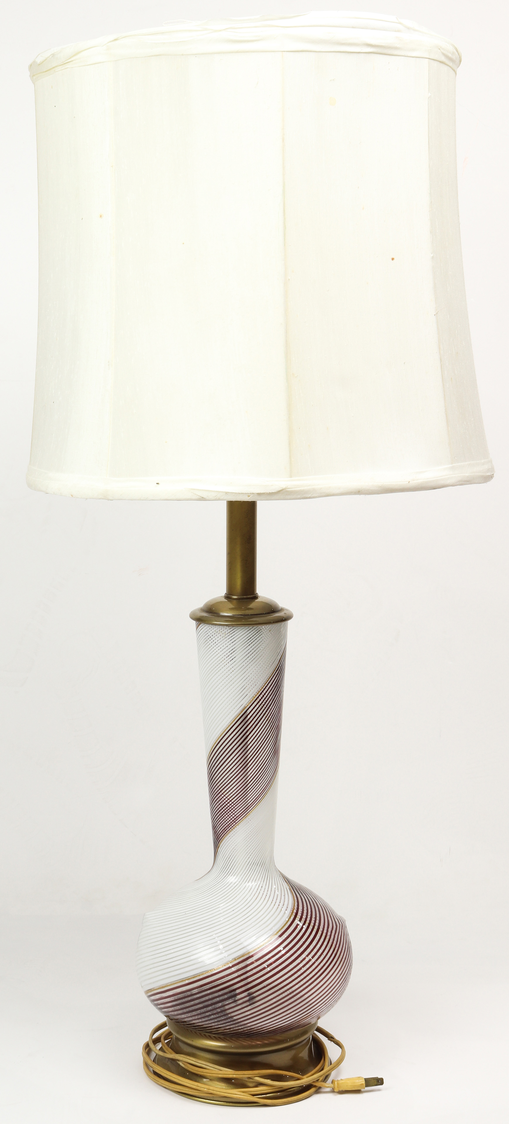 AN ITALIAN MODERN TABLE LAMP An