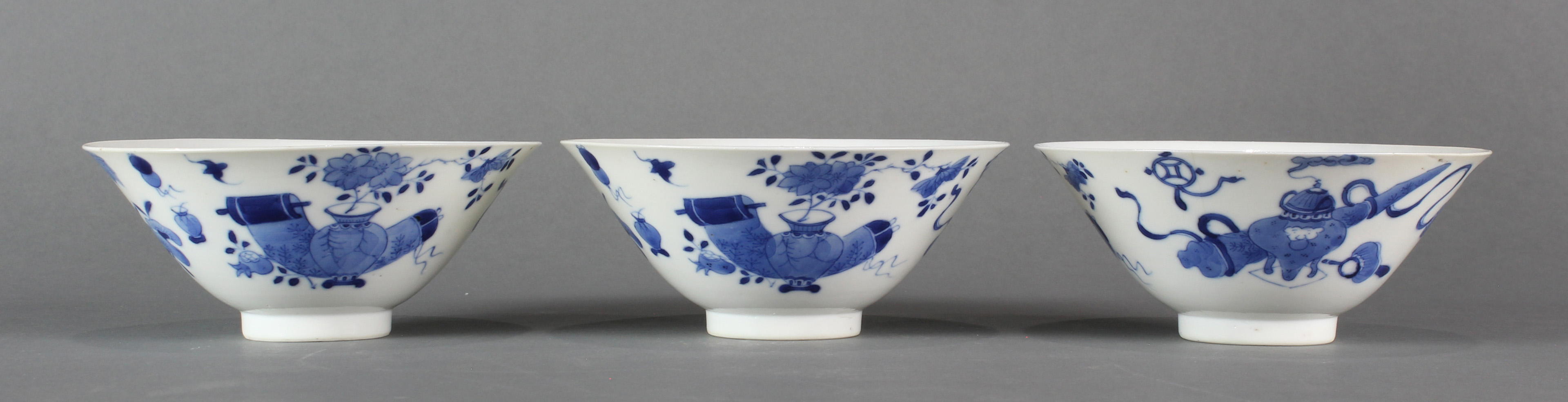 (LOT OF 3) CHINESE BLUE AND WHITE