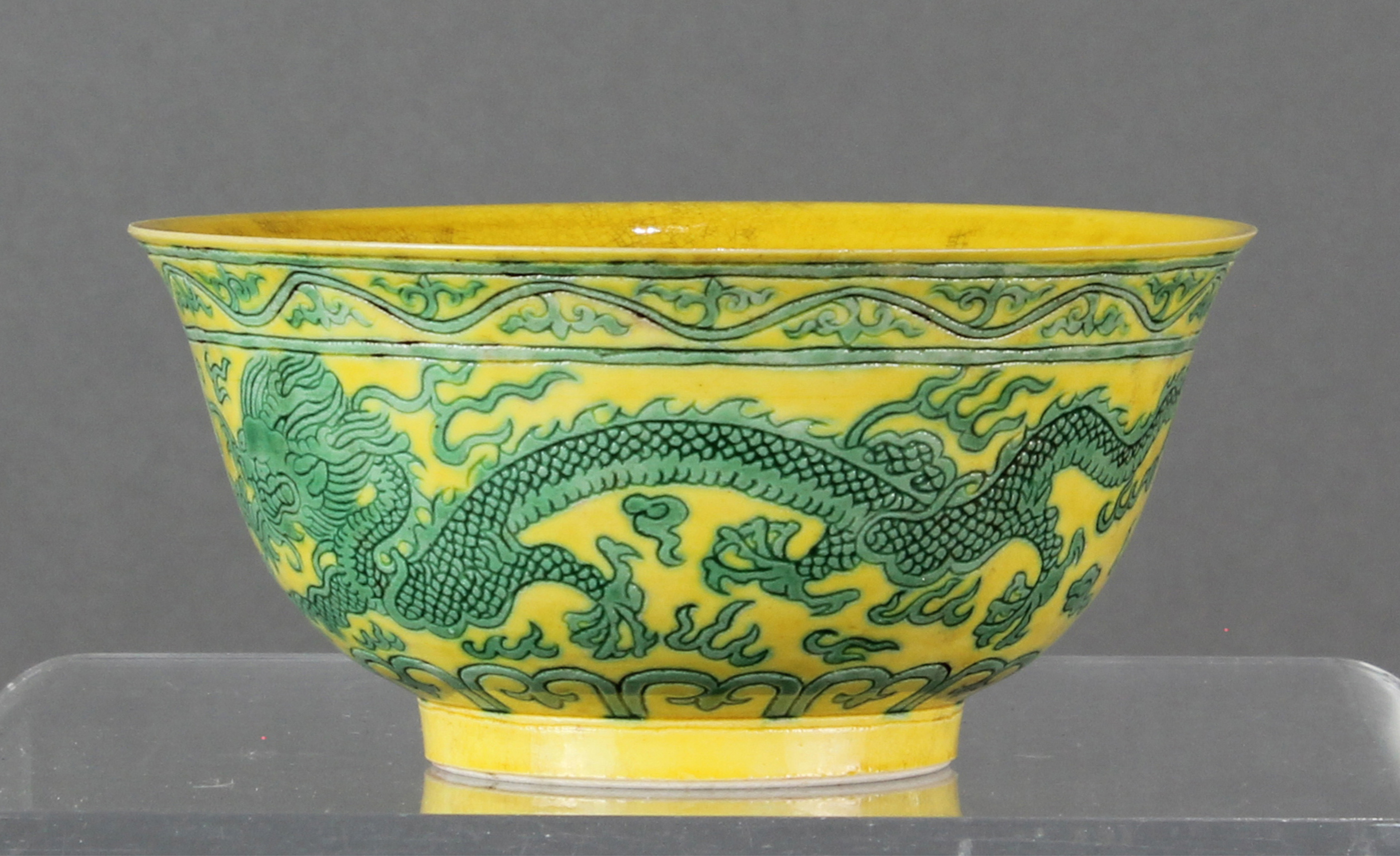 CHINESE GREEN GLAZED YELLOW GROUND 3a6a16