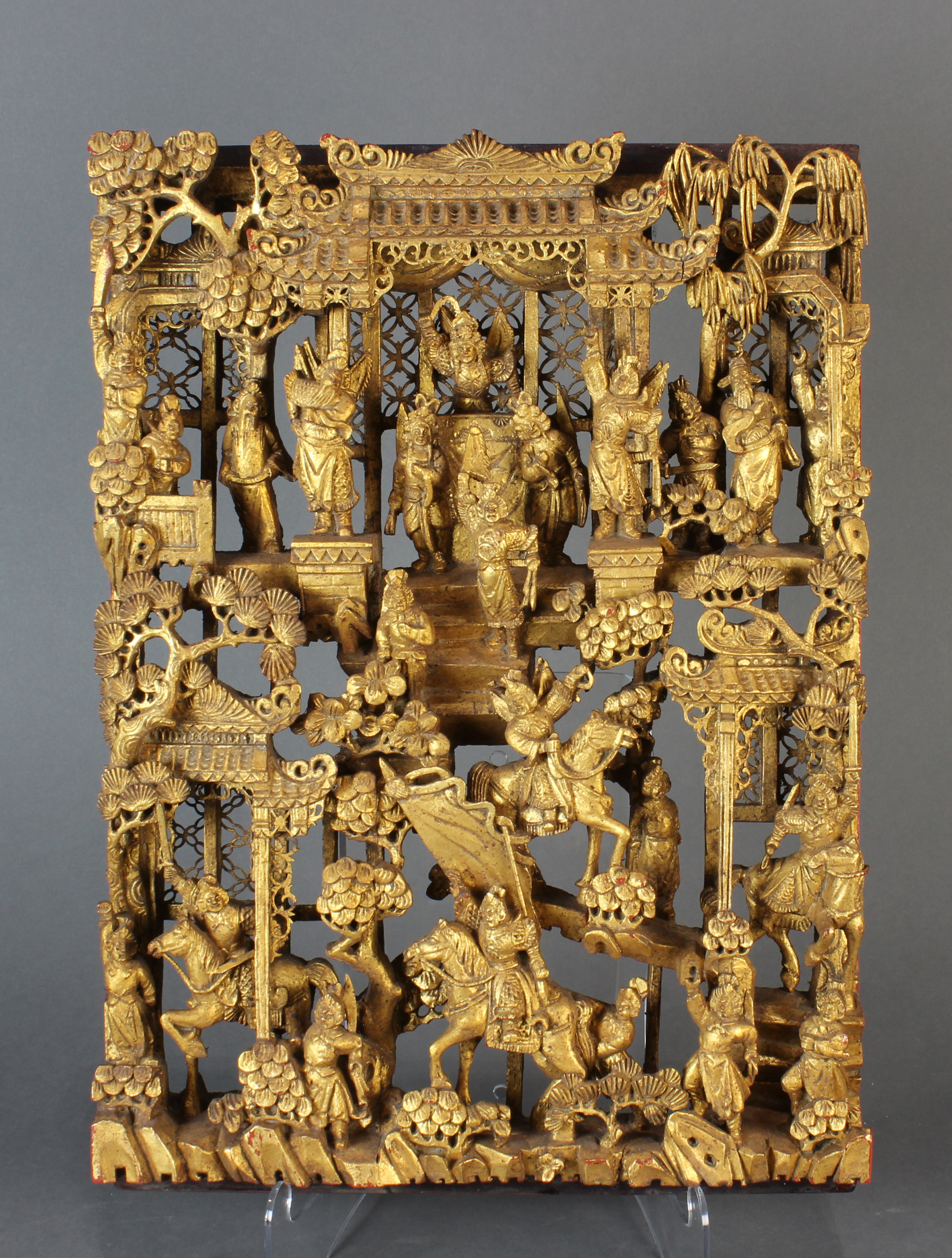 CHINESE GILT LACQUERED WOOD OPENWORK