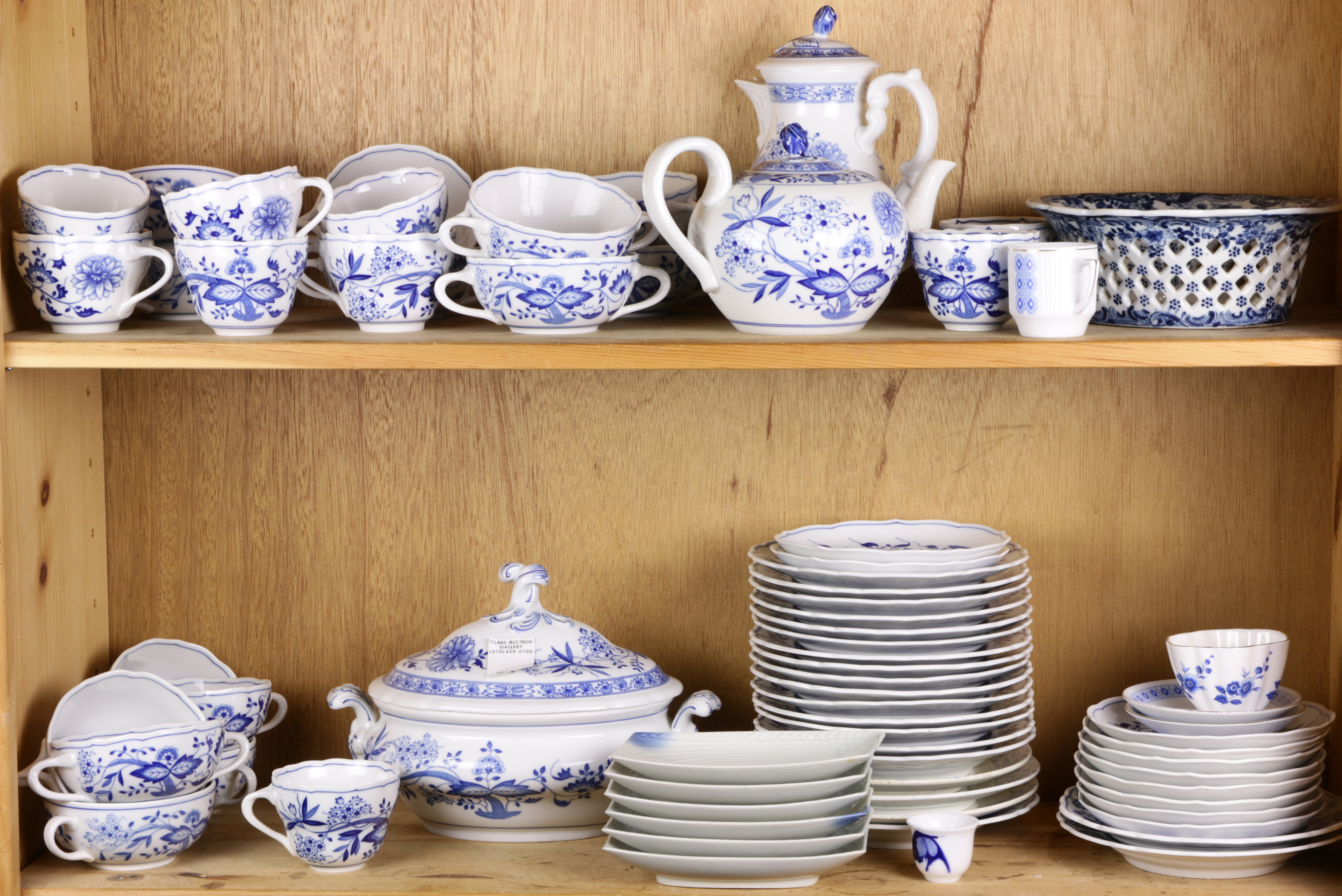 TWO SHELVES OF HUTSCHENREUTHER BLUE