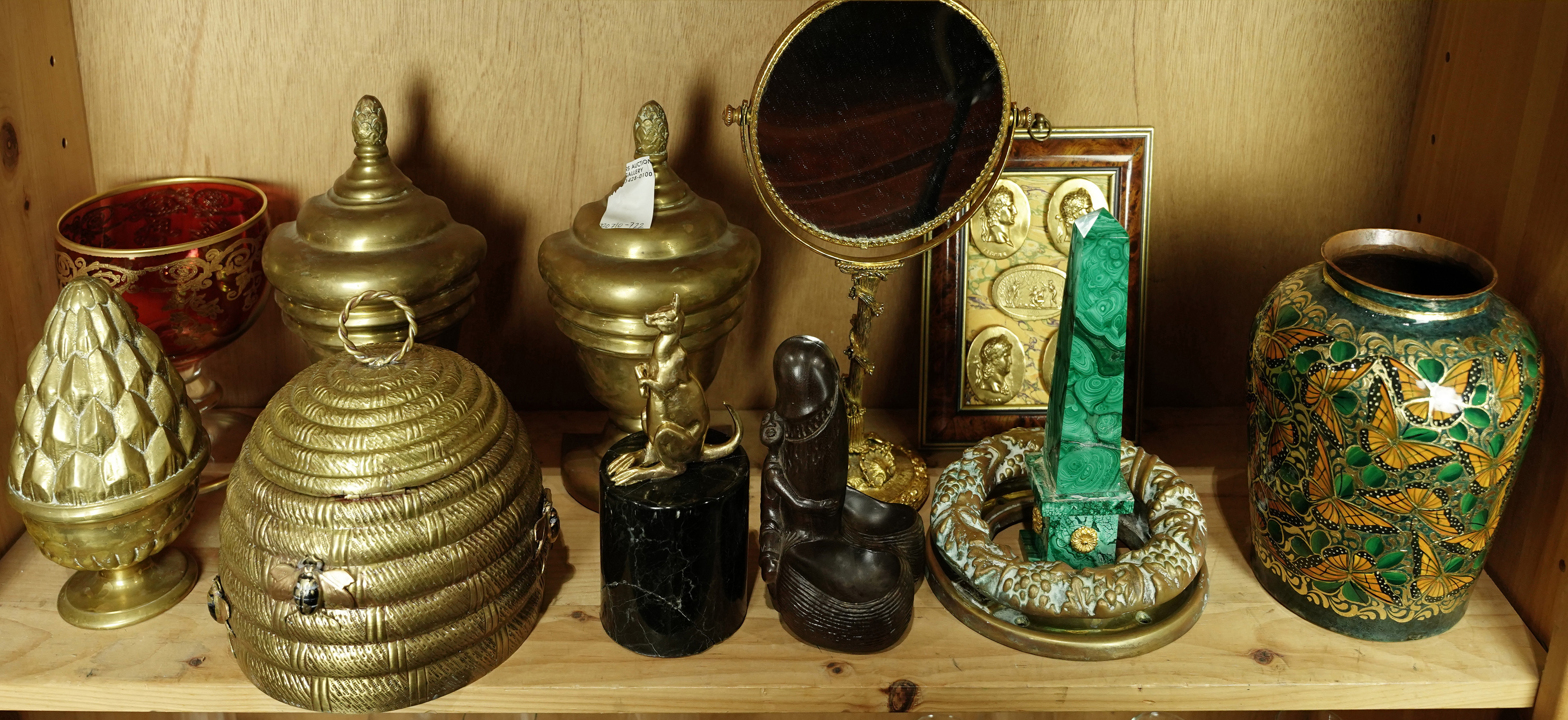 ONE SHELF OF GILT BRONZE AND MARBLE