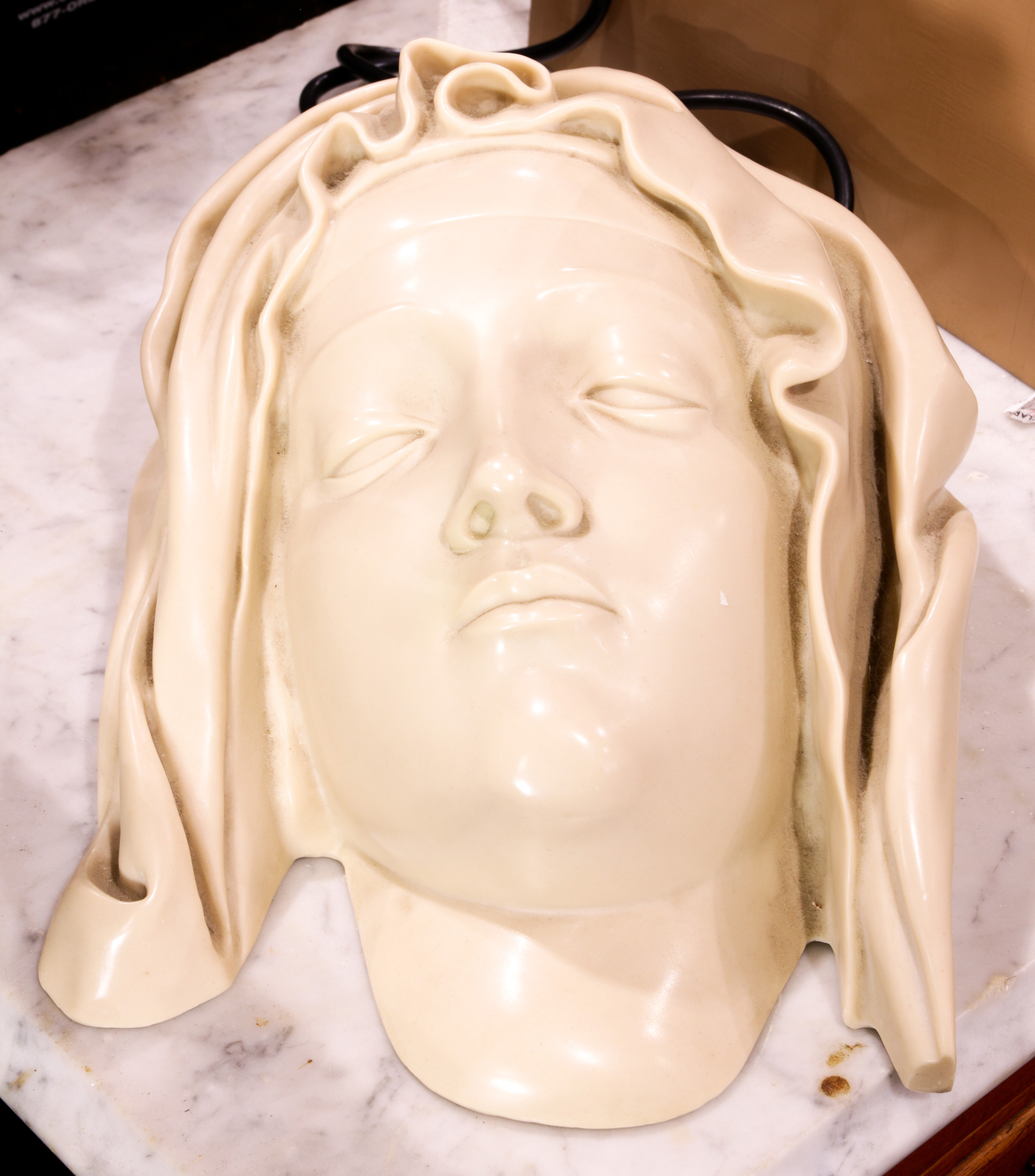 HEAD OF THE VIRGIN Head of The Virgin,