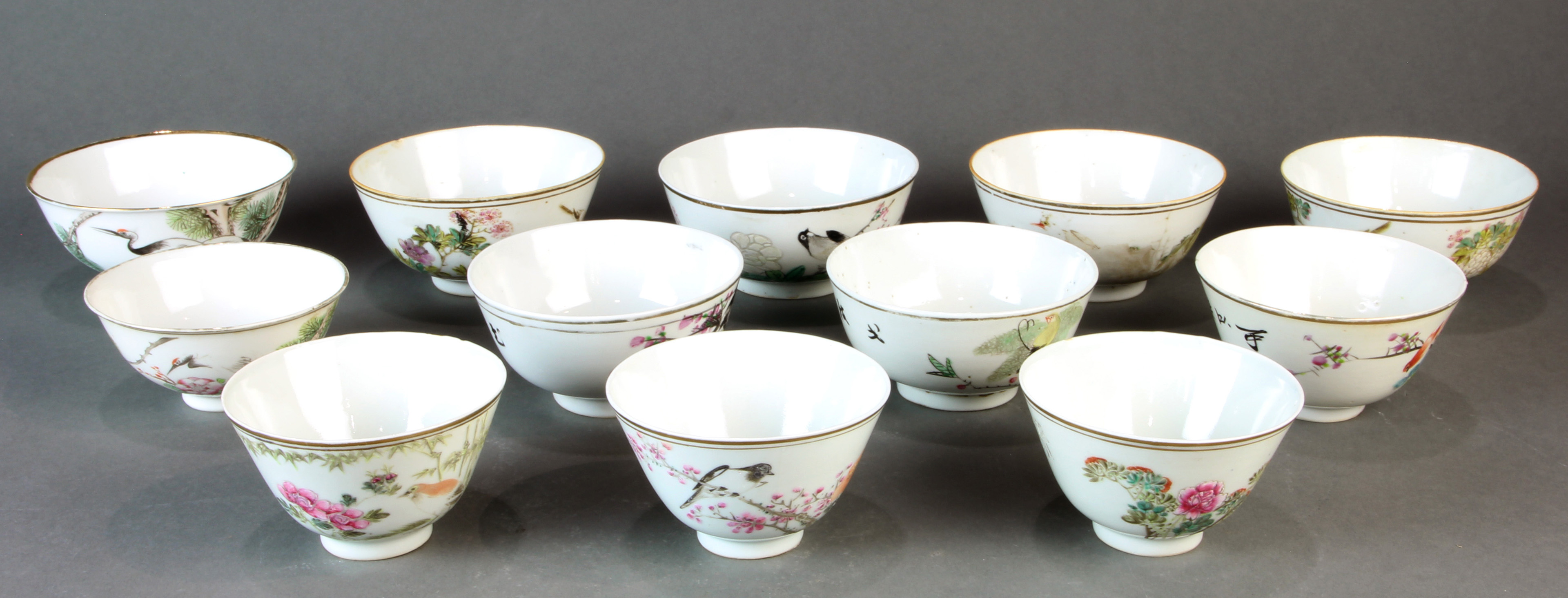 (LOT OF 12) CHINESE FAMILLE ROSE