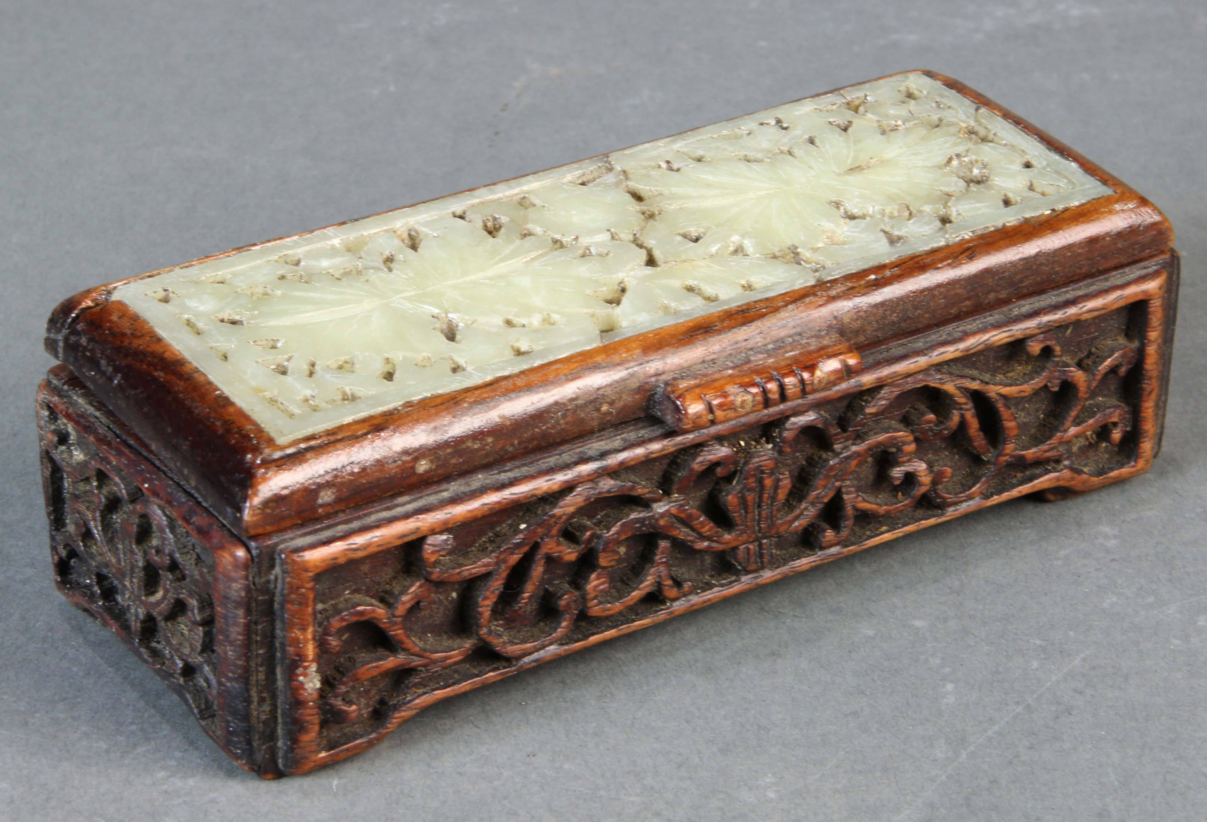 CHINESE CARVED SERPENTINE AND WOOD
