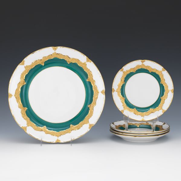 MEISSEN CHARGER AND DESSERT PLATE 3a6e9f