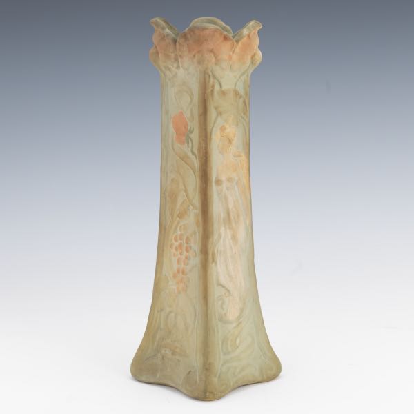 WELLER ART NOUVEAU VASE 13 x 3a6eb0